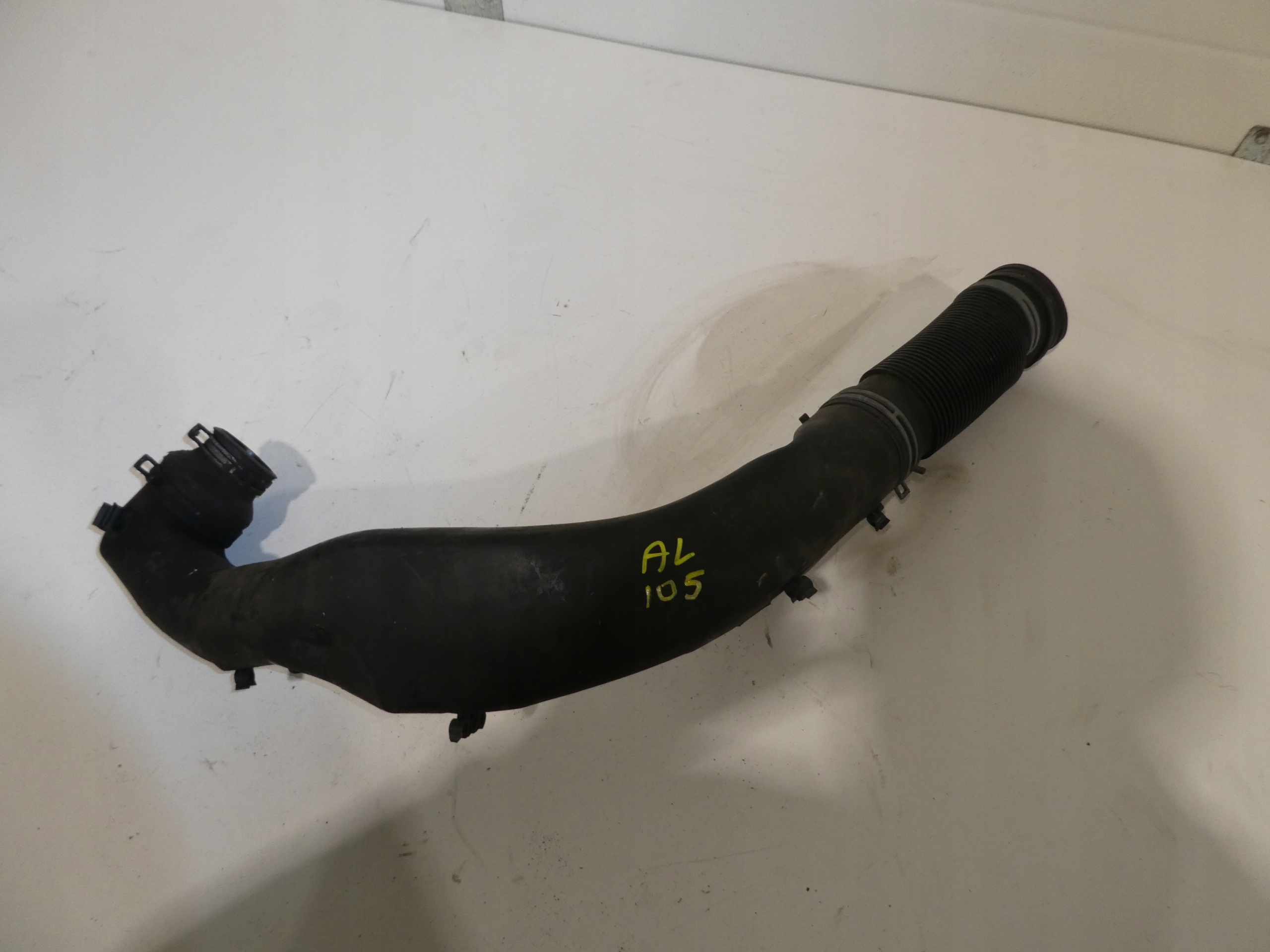 trouba hadice intercoolera VW GOLF IV 1J0129654AC