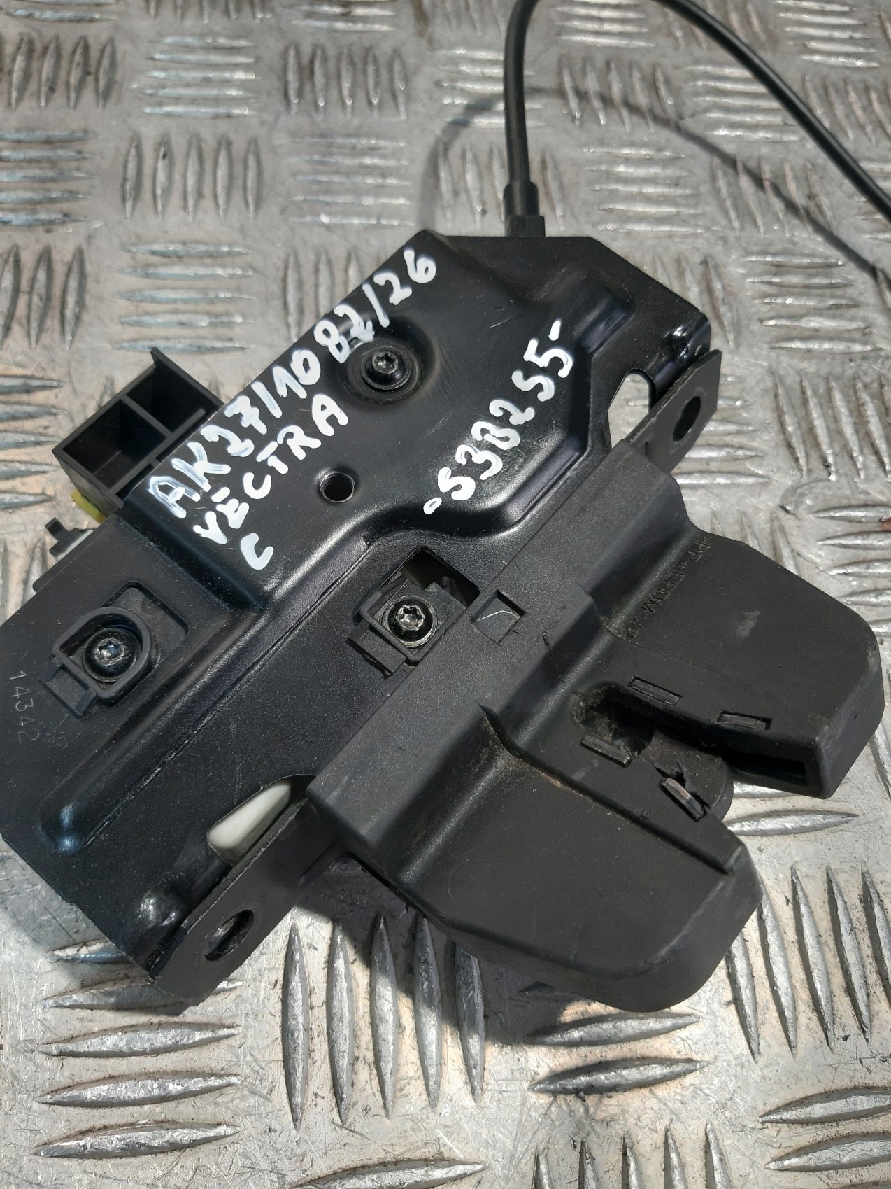 lock bonnet rear part boot 495072894 OPEL VECTRA C sedan