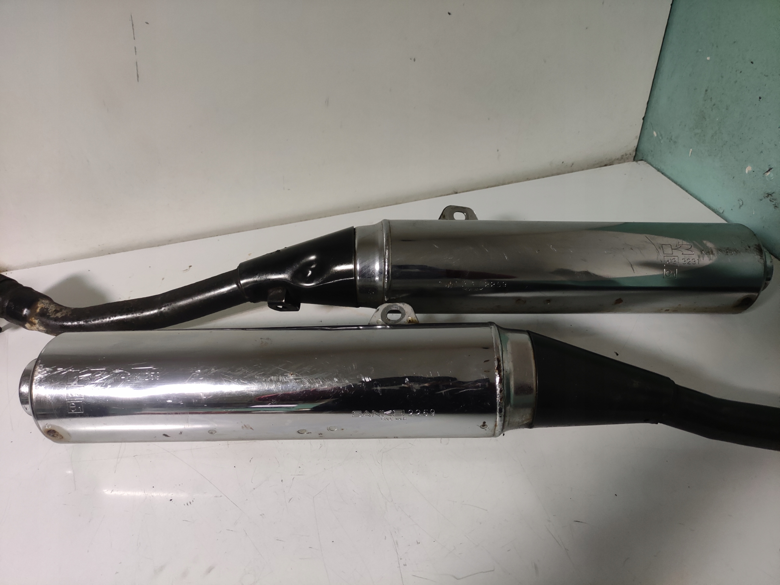 Глушитель 2шт KAWASAKI ZZR 250