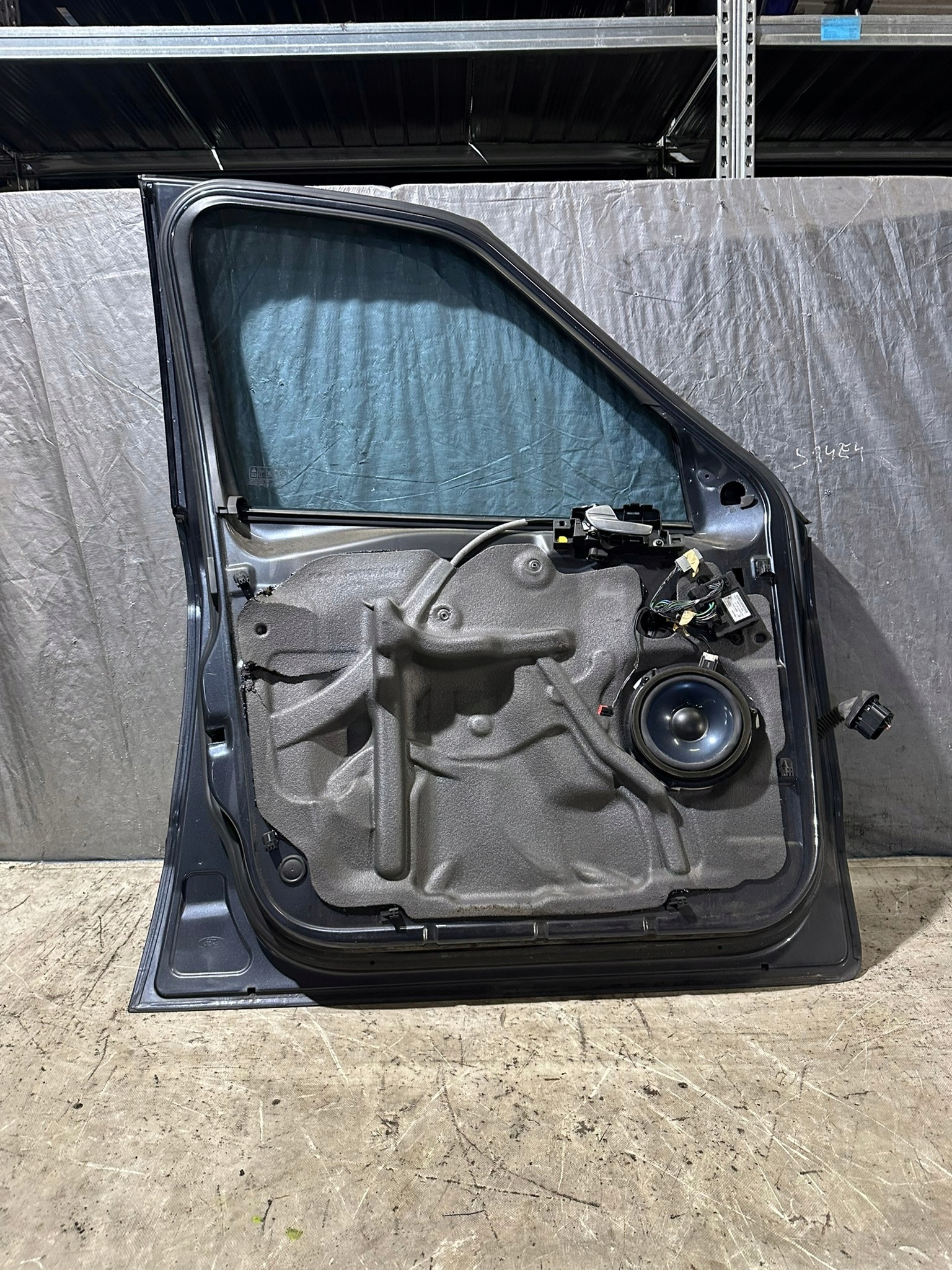 dveře levý předek FORD S-MAX a X6