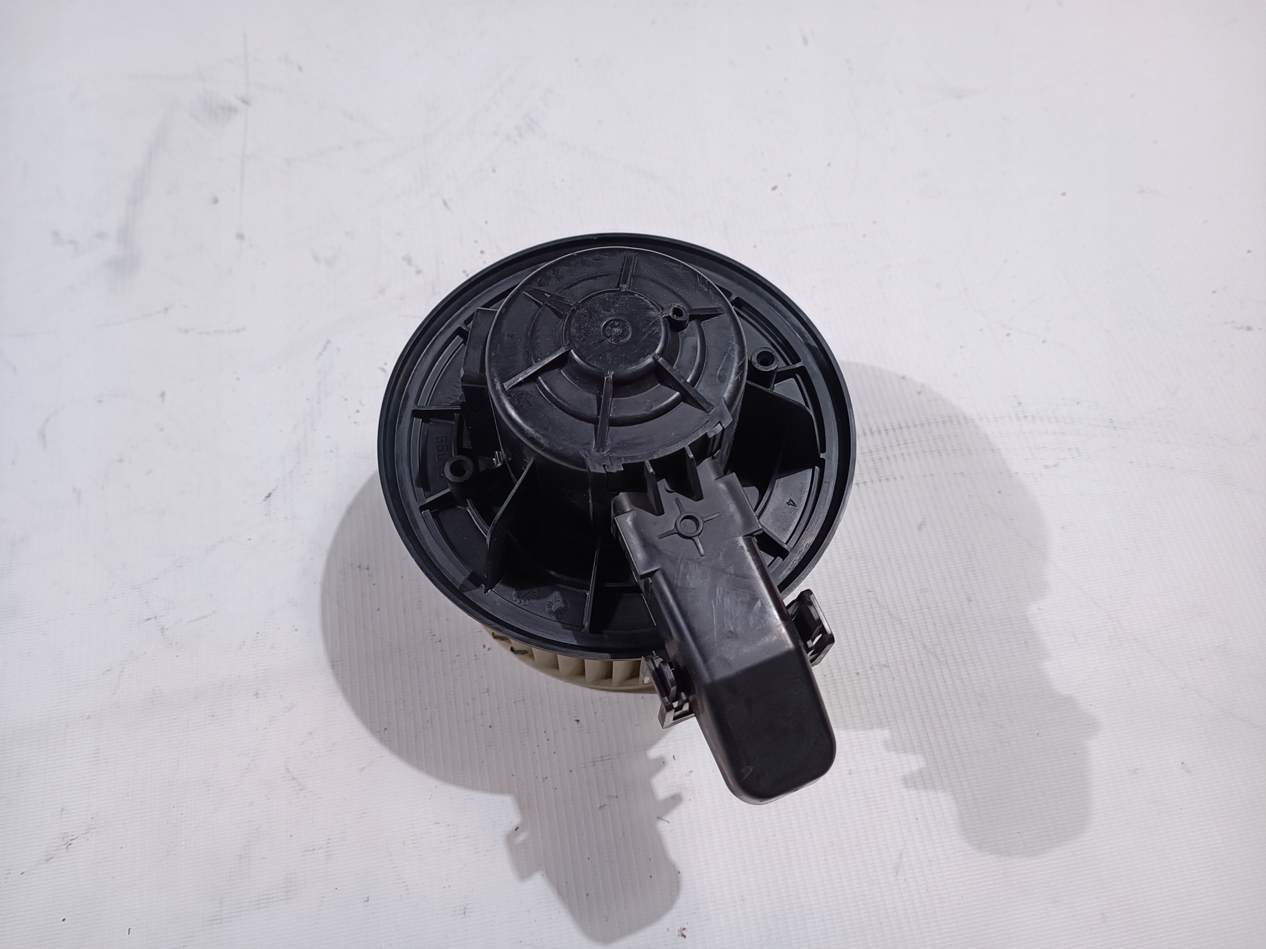 fan heating air conditioning devices Ford Explorer 2016