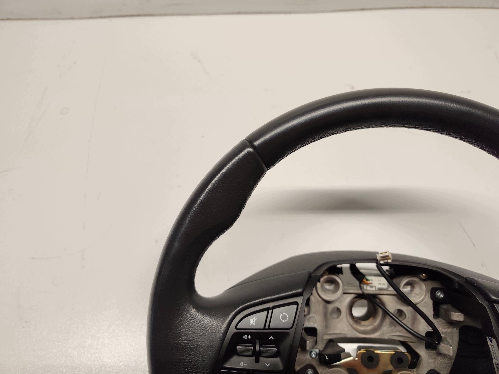HYUNDAI TUCSON II III steering wheel, leather TEMPOMAT nice 15-21