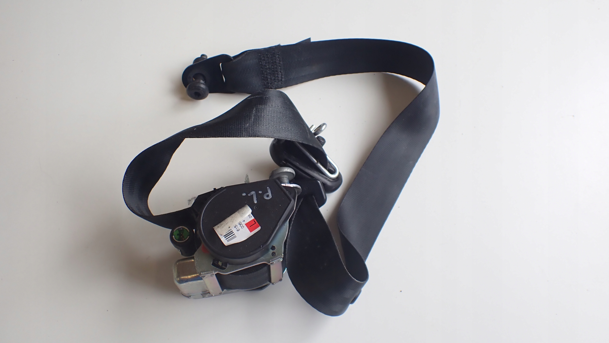 AM51R61295ABW - НАТЯЖИТЕЛЬ РЕМНЯ БЕЗОПАСНОСТИ ЛЕВЫЙ FORD C-MAX MK2