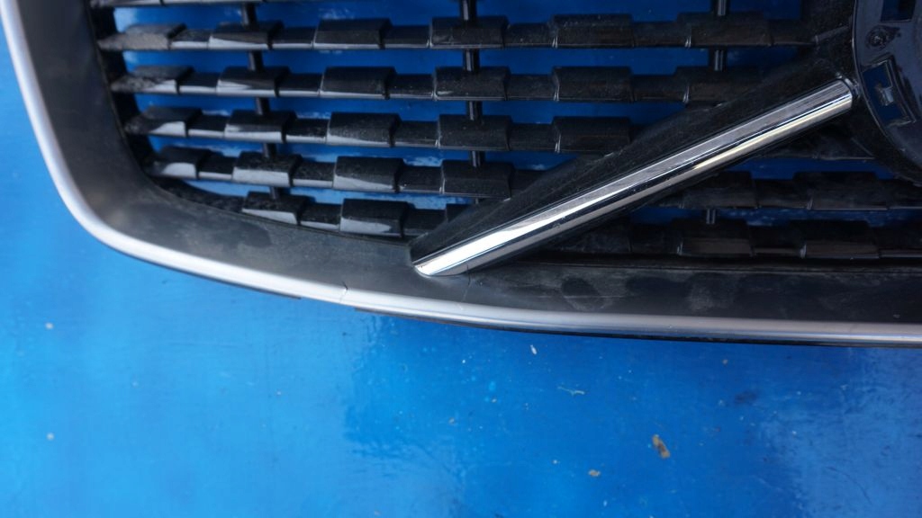 Volvo XC90 Kühlergrill FRONTGRILL Kühlergitter 30678983 - Thumbnail 3