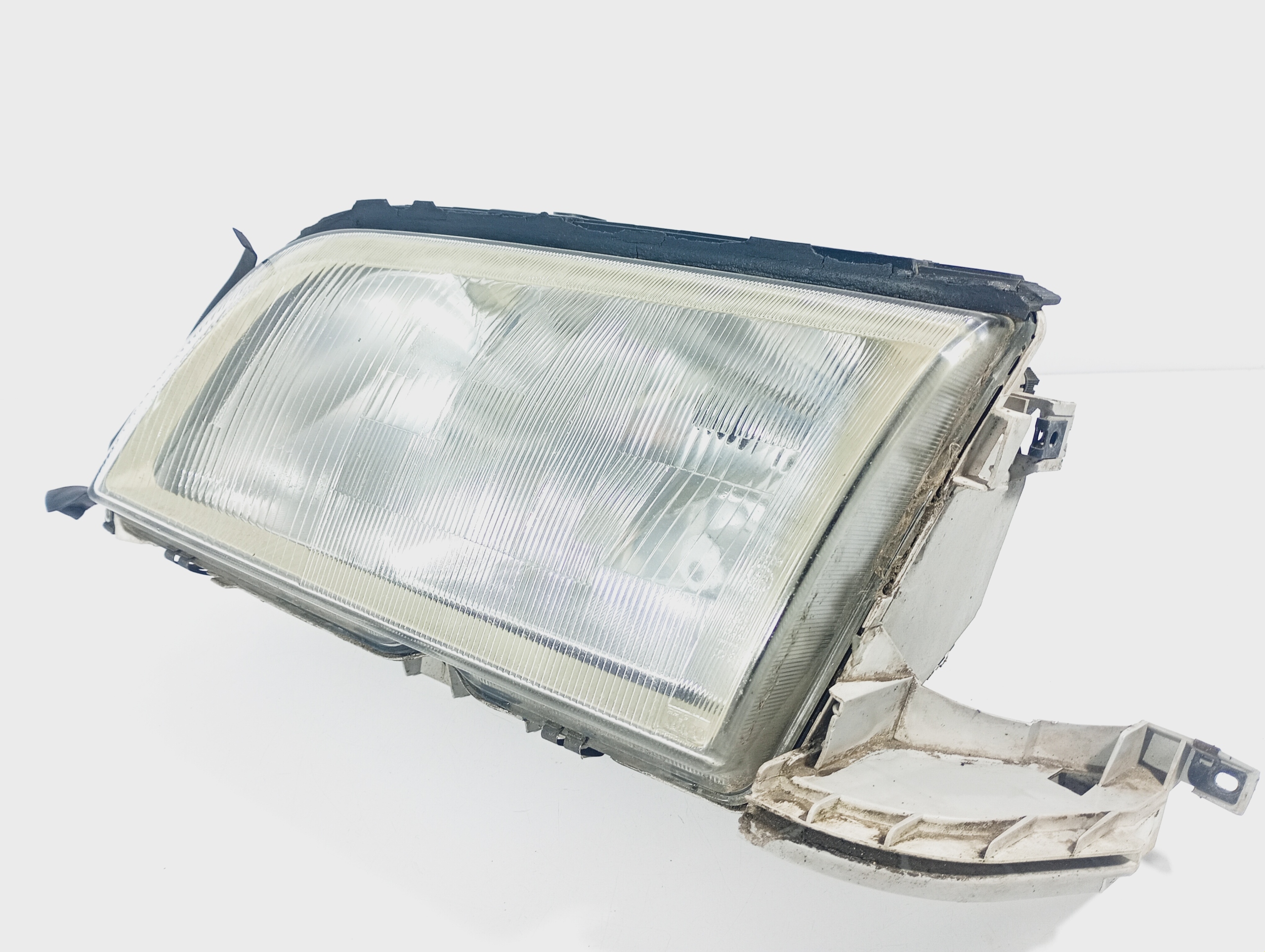 light left REFLEKTOR left front A2028261180 Mercedes W202 C KLASA 96-01