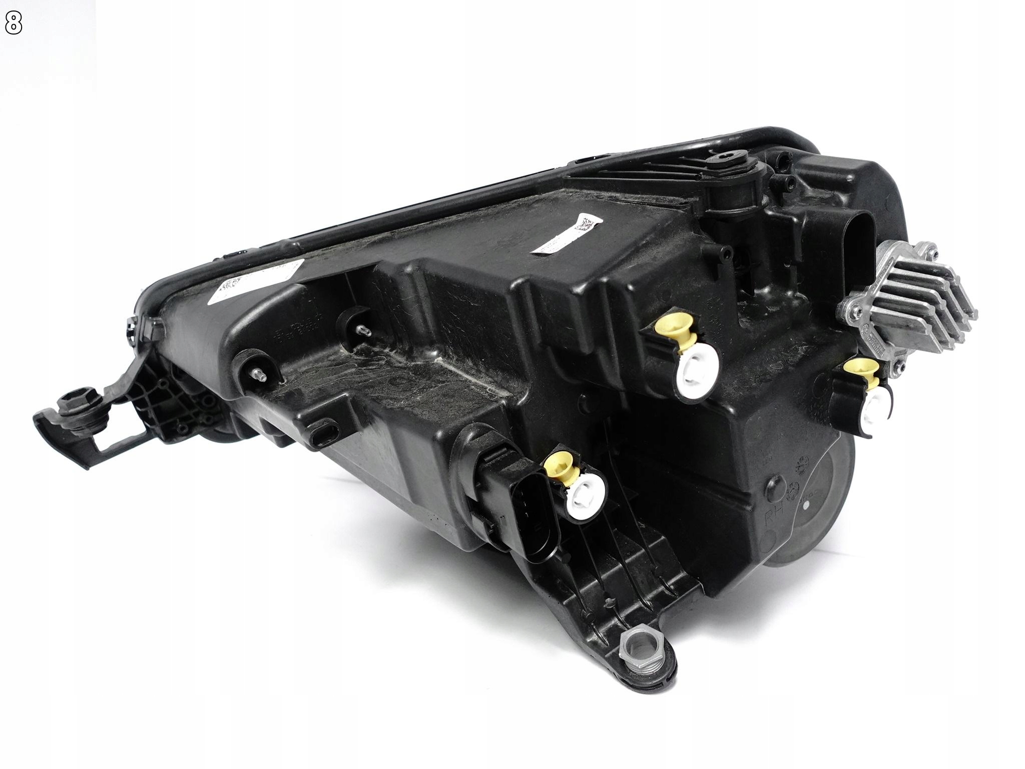 SKODA KAROQ 57B LIFT 22- light FULL LED right EU