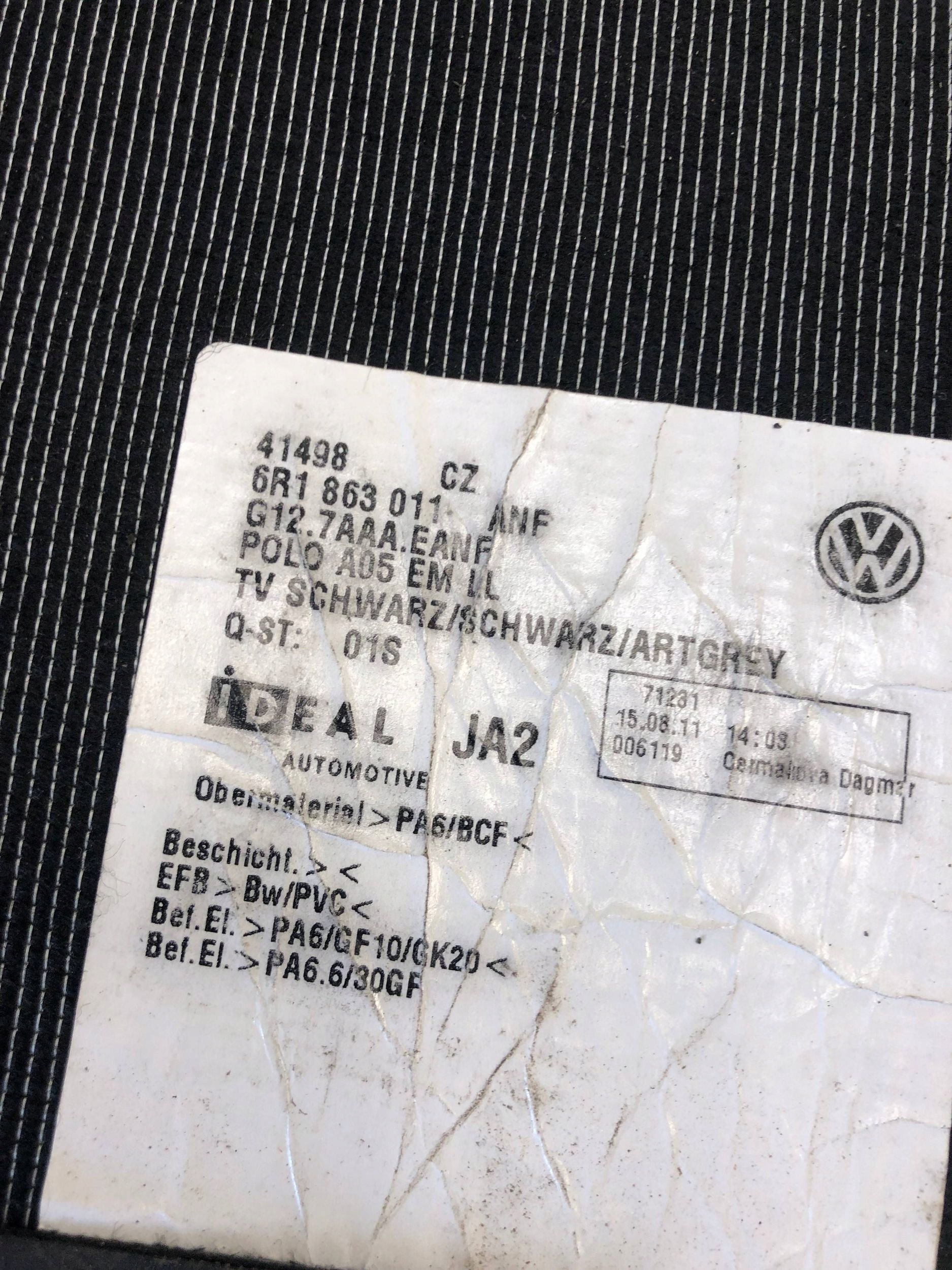 mat left front WELUR VW POLO V 6R 6R1863011