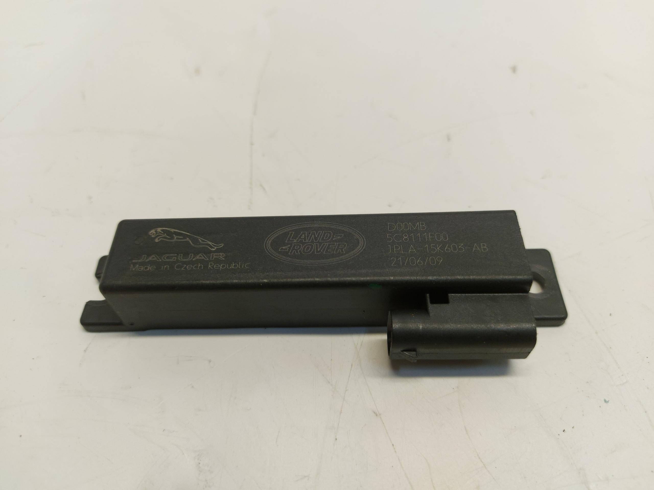 Range Rover VELAR L560 2.0d 2021r amplifier aerial dostepu keyless