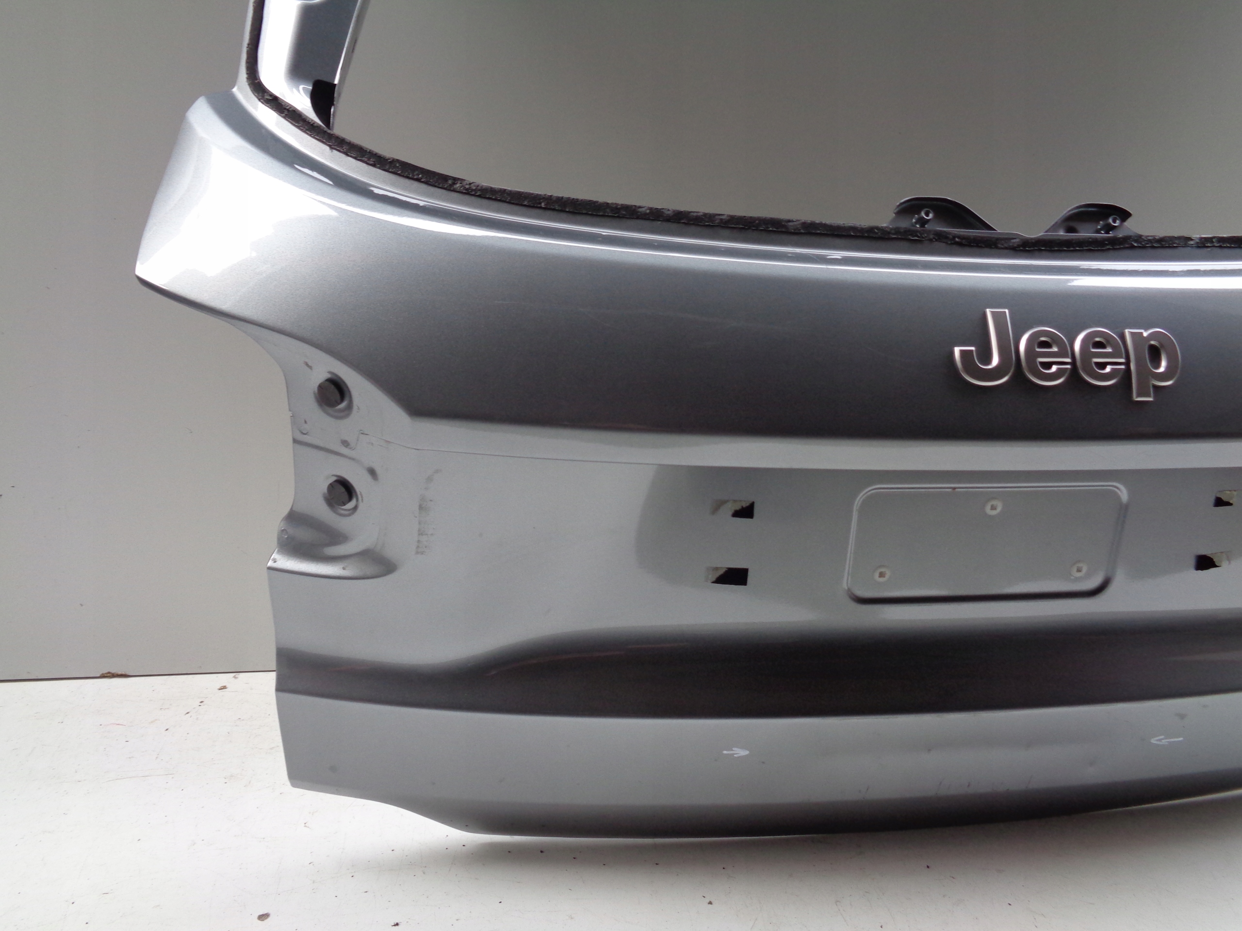 boot doors JEEP AVENGER 23- NR 51095