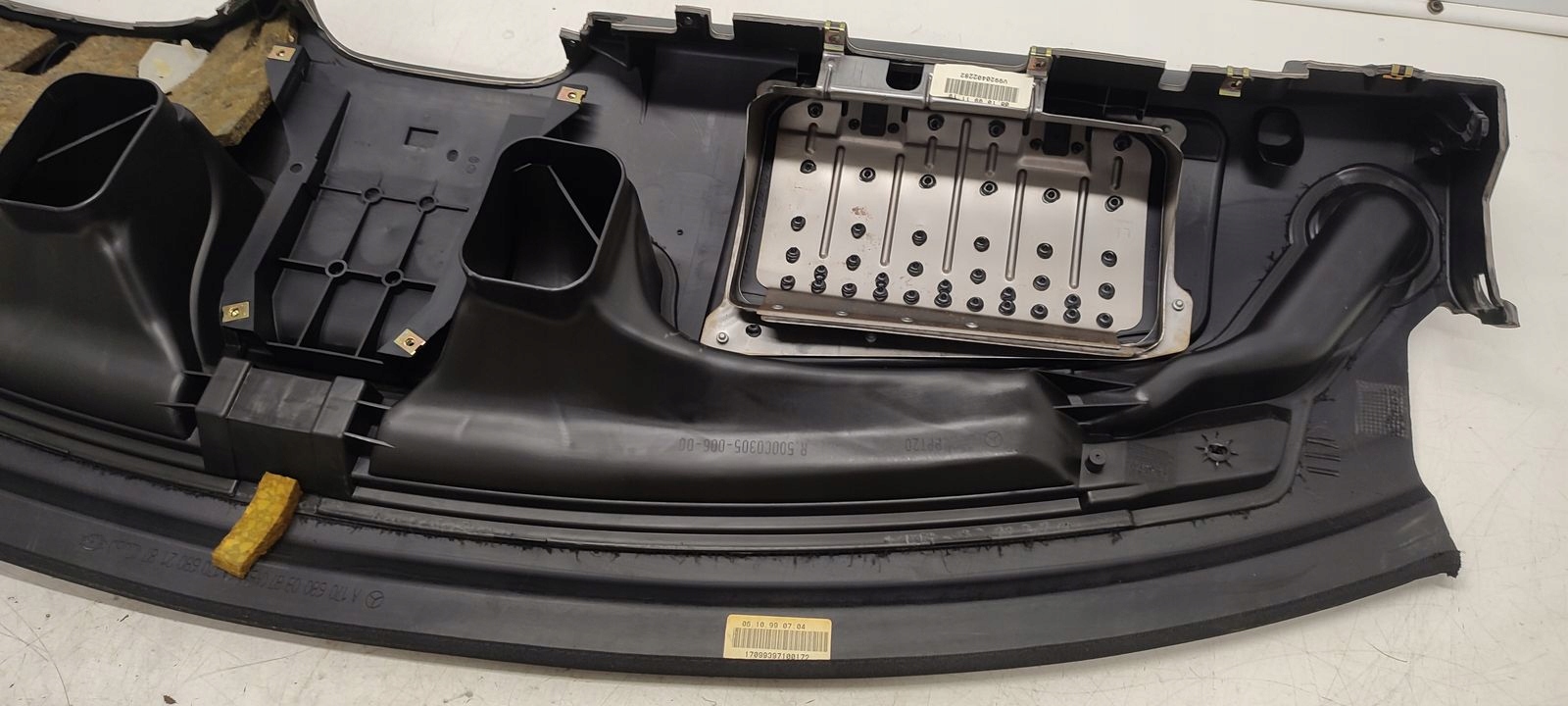 dashboard console tension belts Mercedes W170 R170 SLK 2,3
