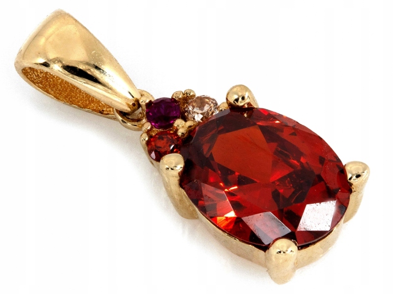 Zlatý přívěsek 585 jemný s červenými kameny jako jedinečný dárek