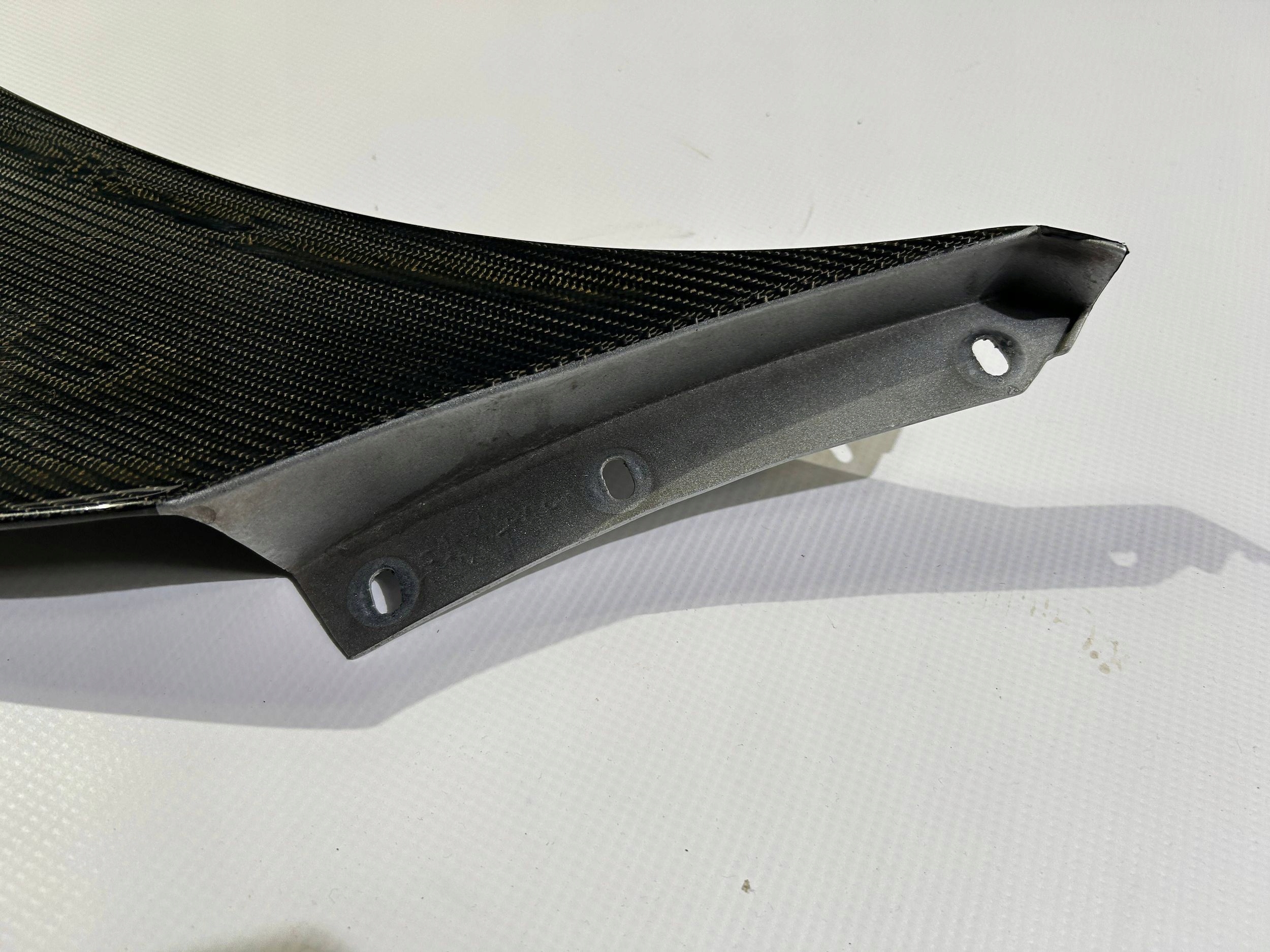 intake drain air duct air line left left McLaren MP4 12c 2011