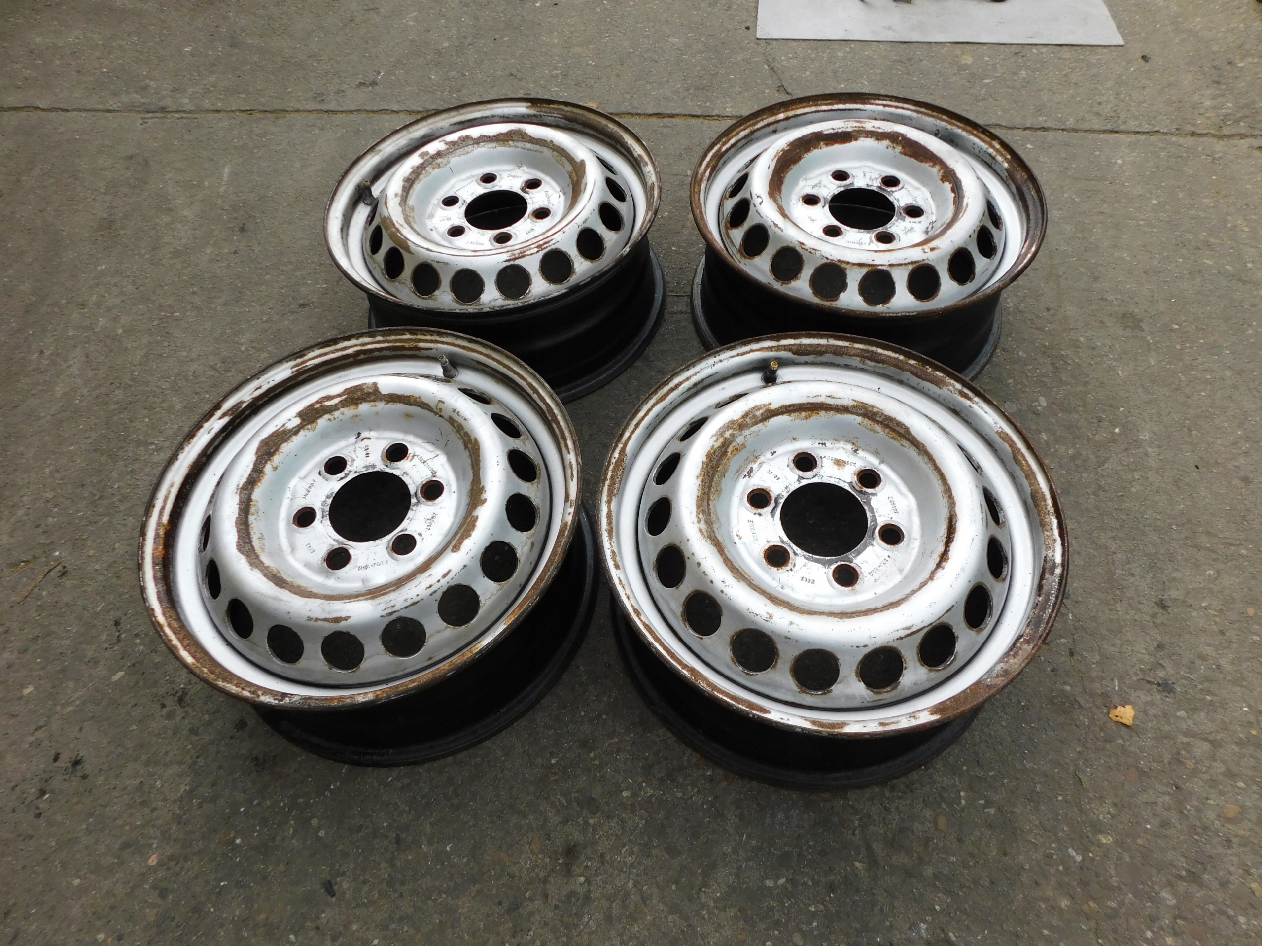 disk stalowa 16 cali komplet Mercedes Sprinter 906 originál A0014014802