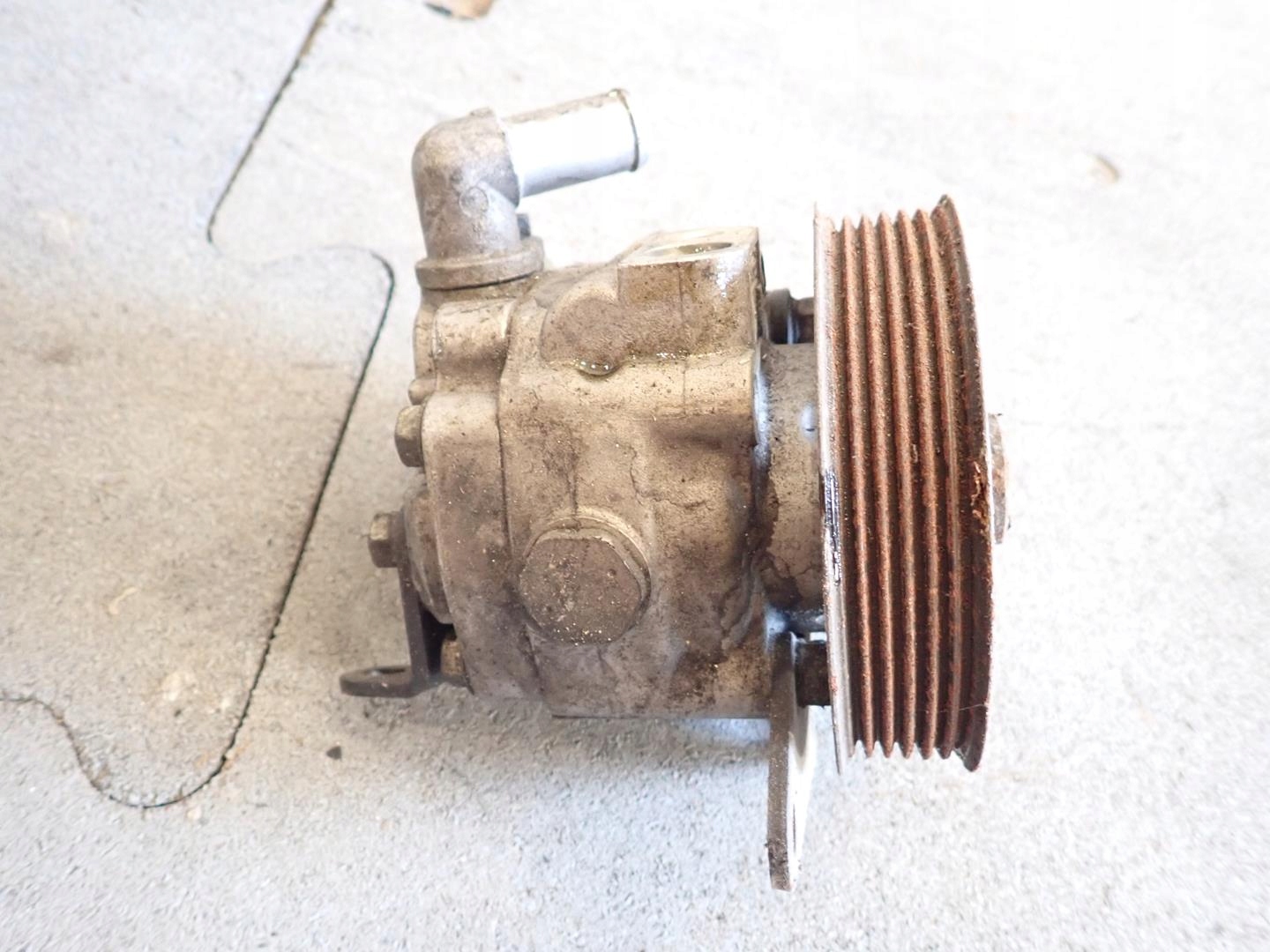 servo pump LAND ROVER DISCOVERY IV 3.0 AH22-3A696-AB
