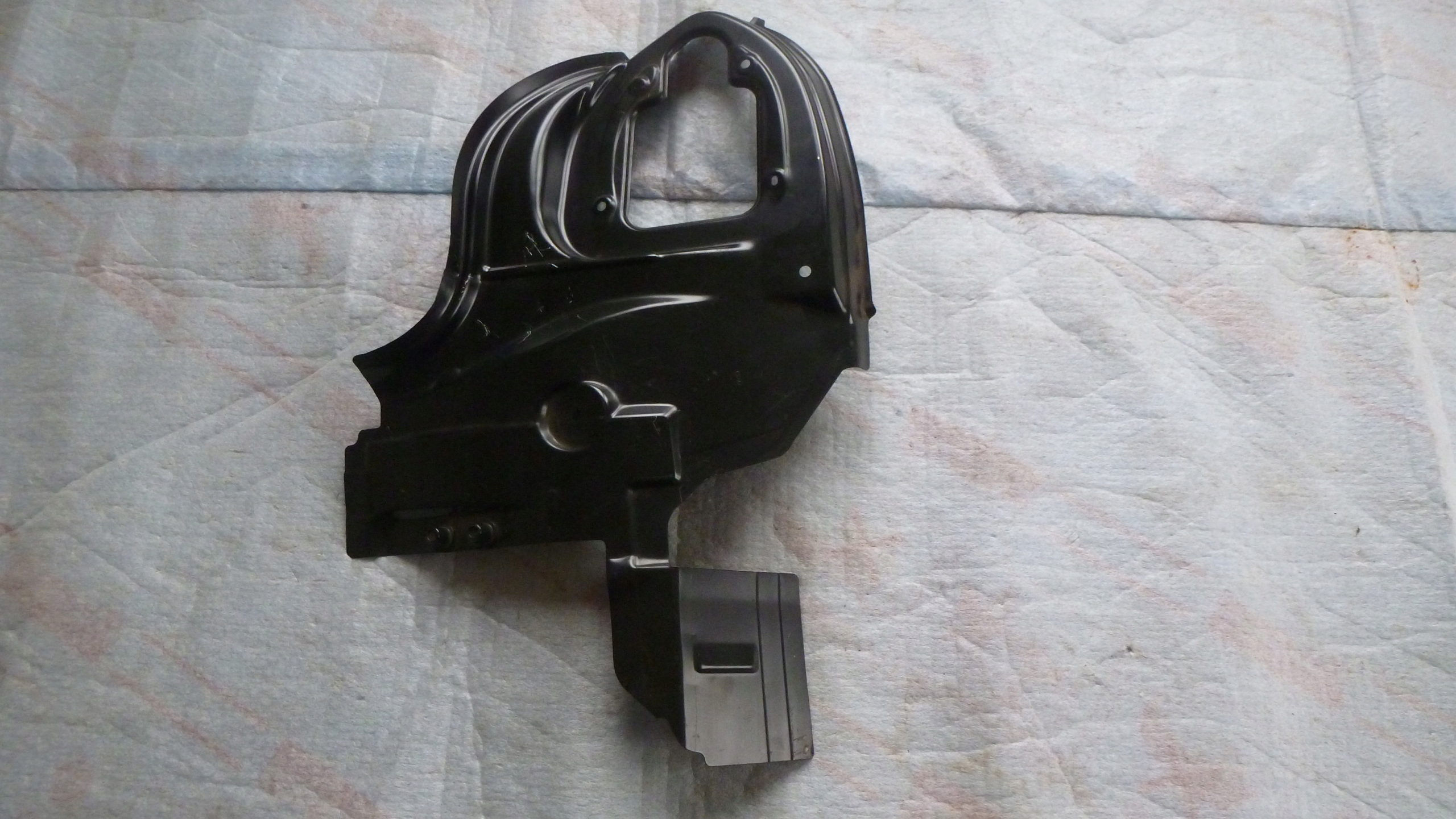 AUDI A3 ремень окуляр задний правый 8L0809650C