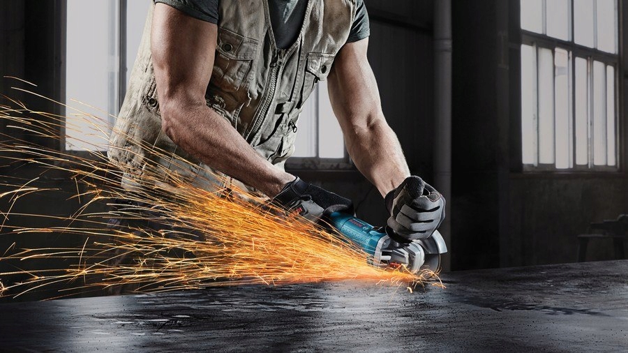 SZLIFIERKA KĄTOWA 125MM GWS 9-125 S + TARCZA X-LOCK Moc 1 W