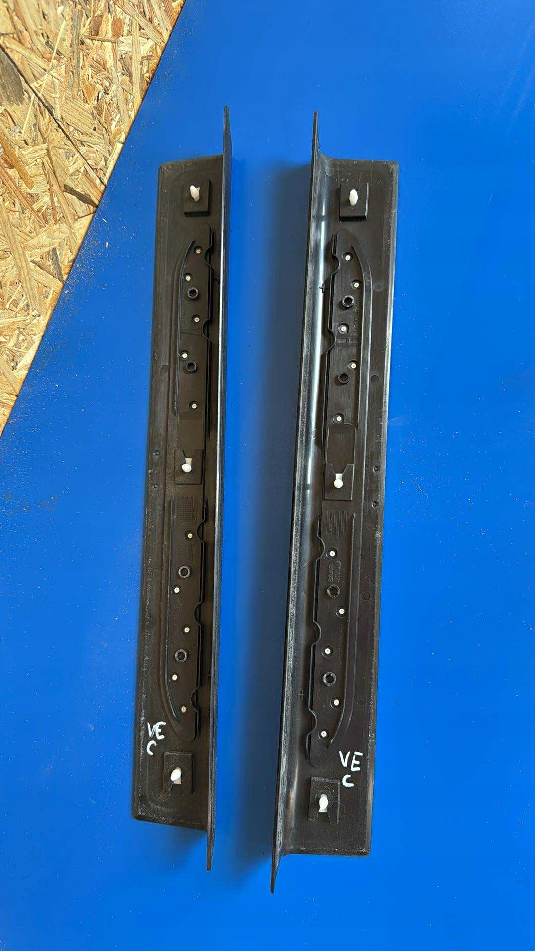 SAAB 93 ii 9-3 02-07 moulding mouldings threshold VECTOR plastic left right