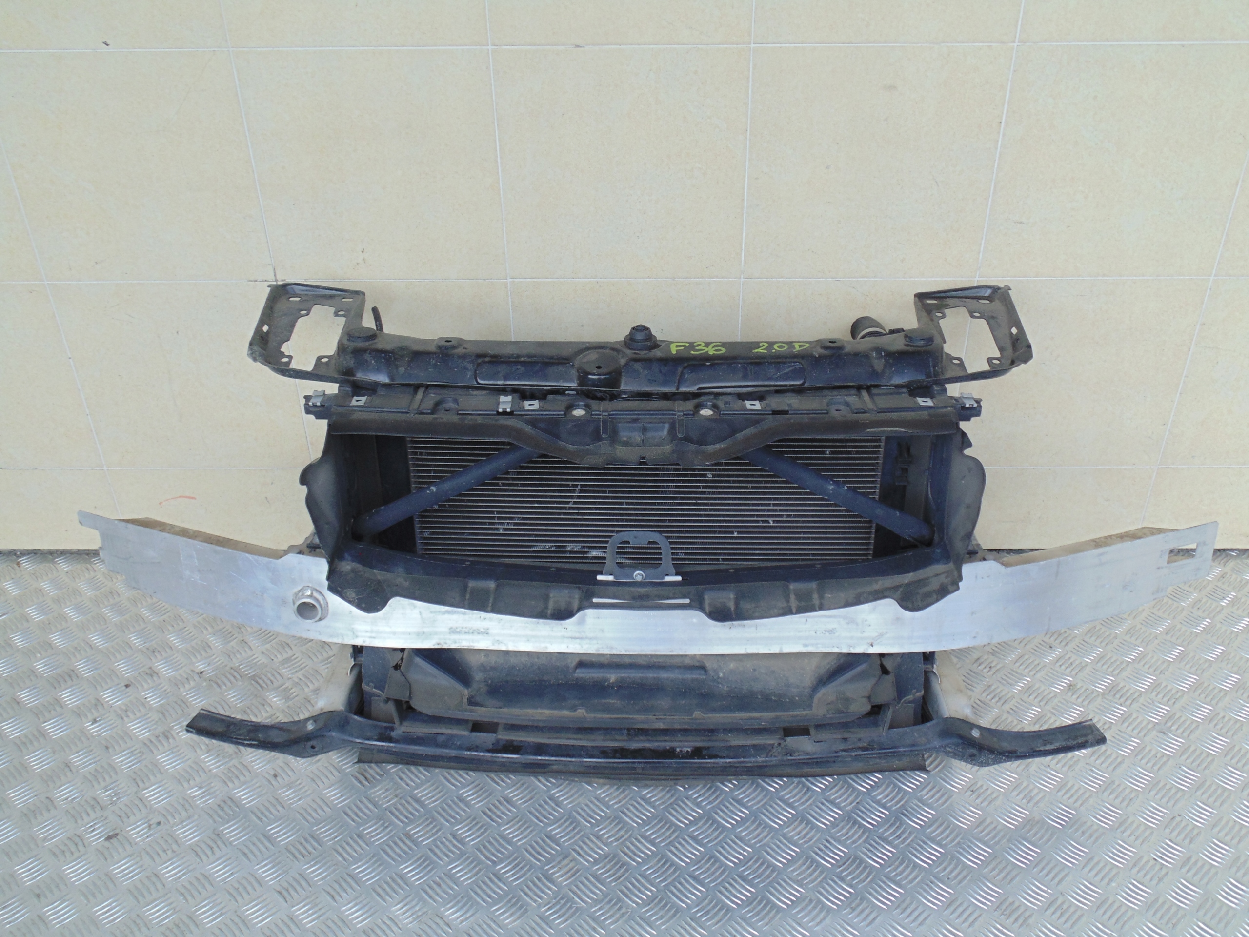 support panel for radiators pillar BMW 4 F36 2.0 D