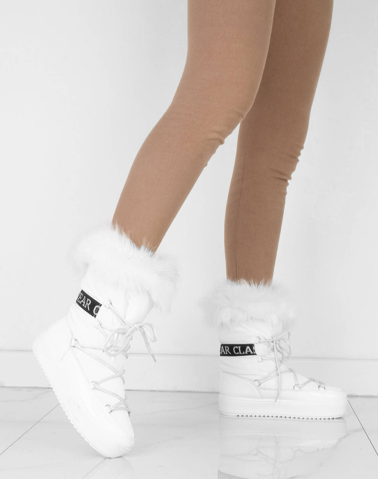 7817 BIAŁE ŚNIEGOWCE WSUWANE OCIEPLANE Z FUTERKIEM ZIMOWE 41 Wysokość wysokie