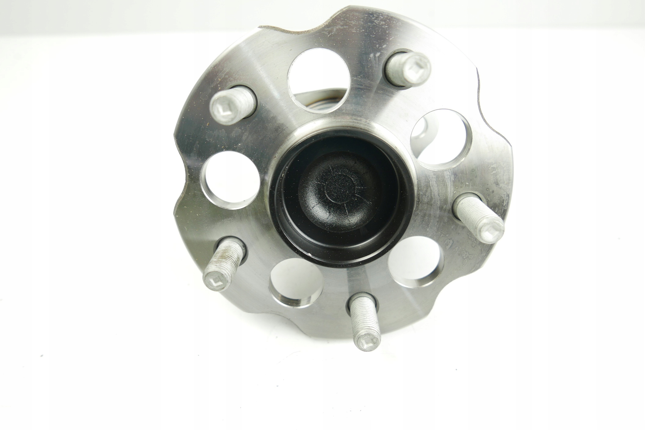 LOZYSKO PIASTA KOLA TYL SNR TOYOTA VERSO R169 118 Part number R169 118