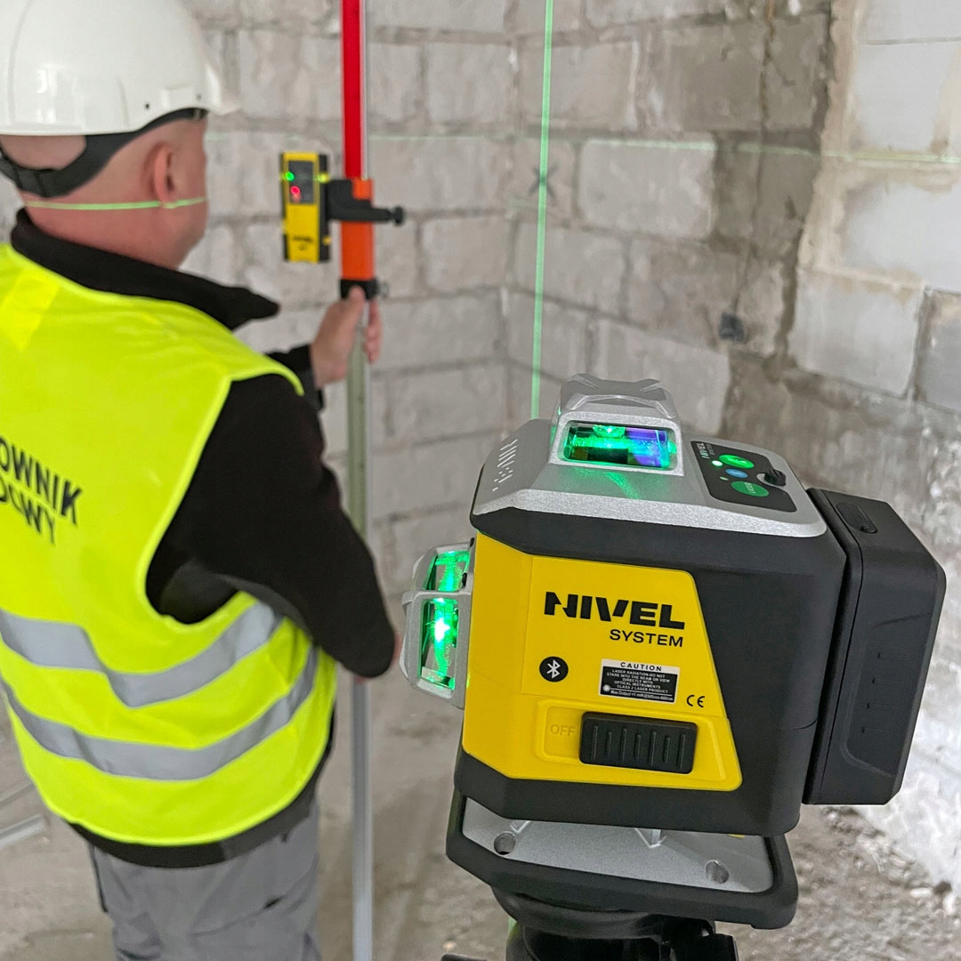 ŁATA NIWELACYJNA LASEROWA 2,4m NIVEL SYSTEM LS-24 Kod producenta LS-24