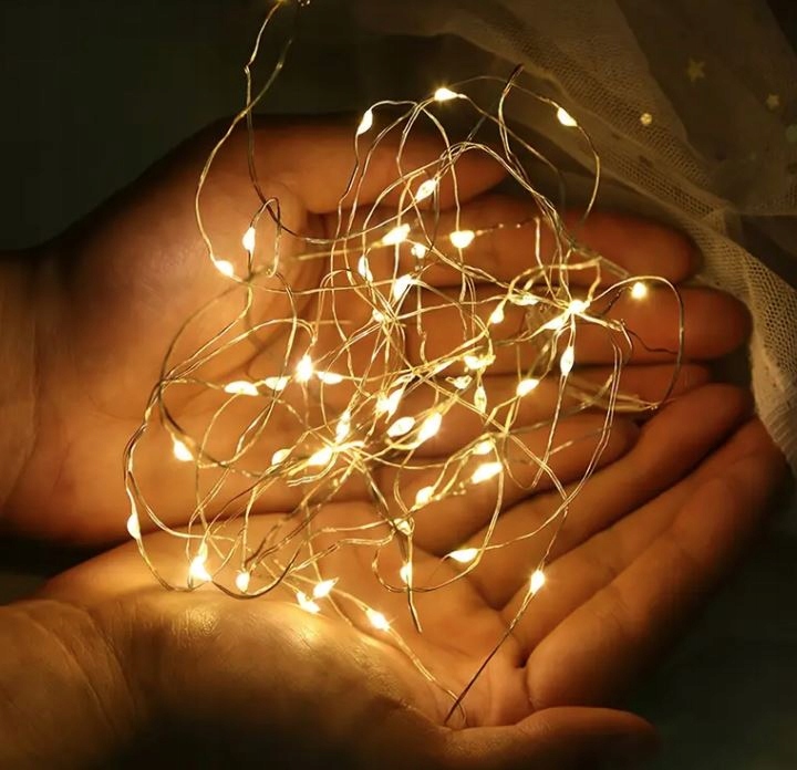 LAMPKI NA DRUCIKU CHOINKOWE 20 LED MIKRO 2 M Z BATERIĄ CIEPŁY BIAŁY Marka inna