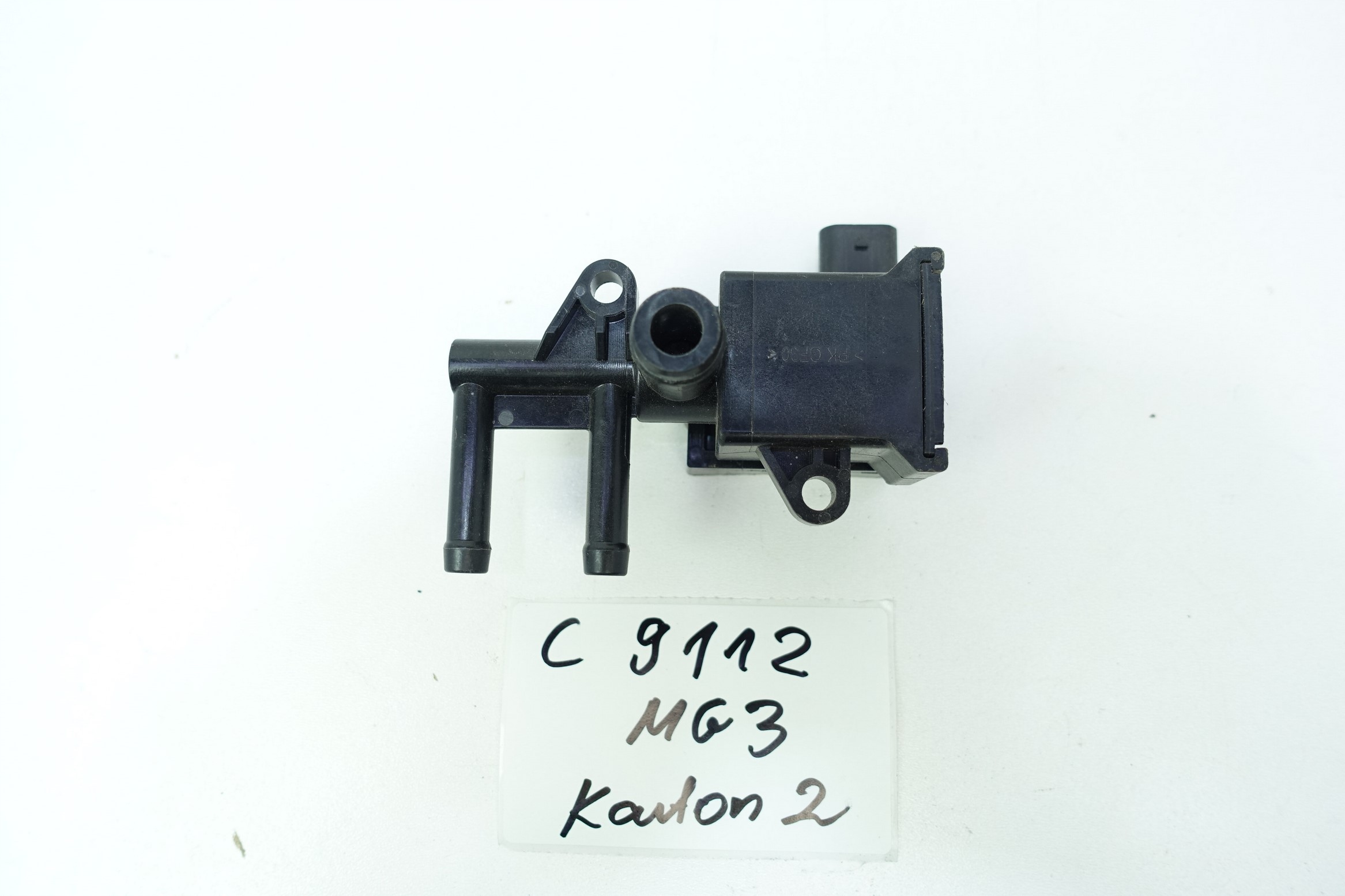 НАСОС ДАТЧИК AUDI5e121670a