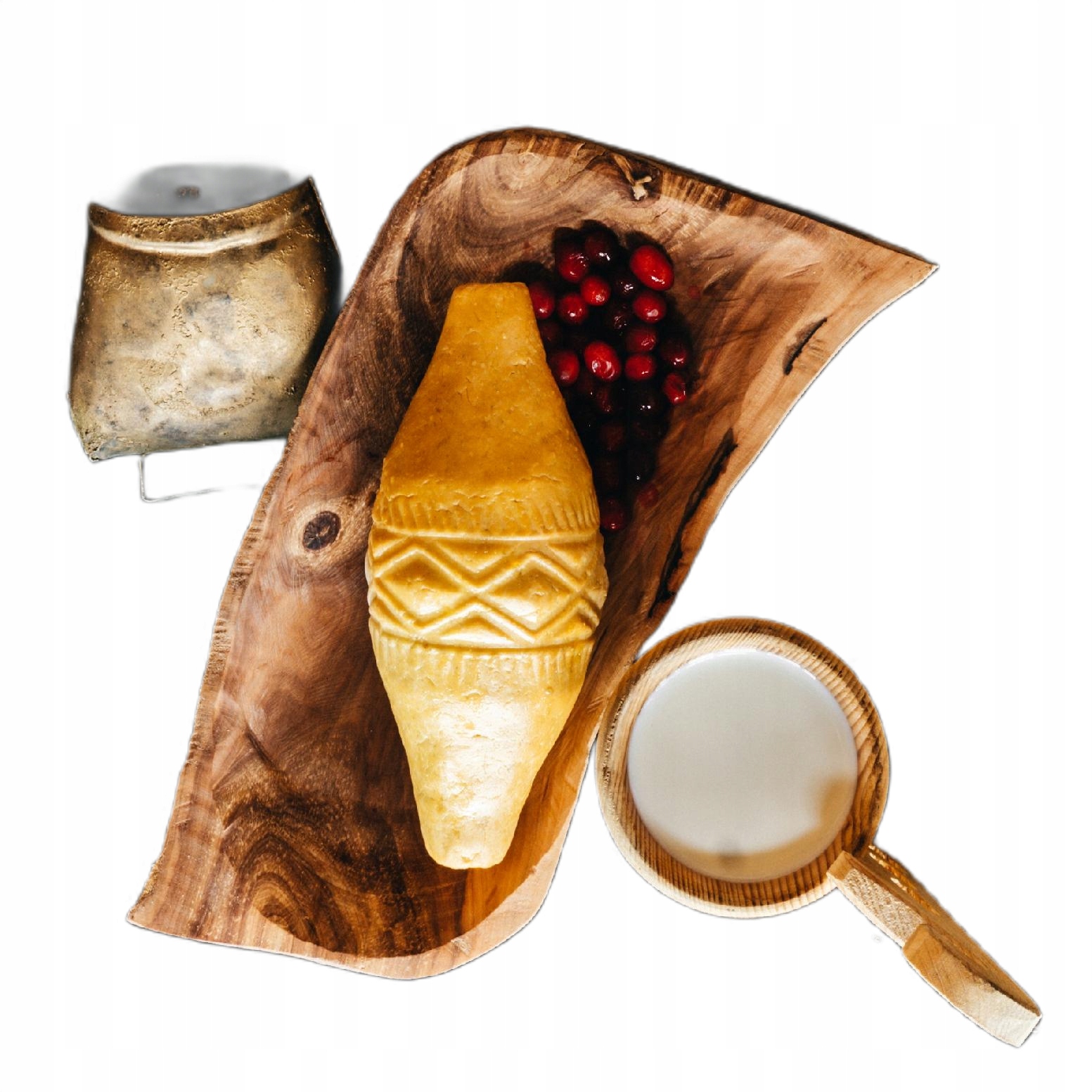 Oscipek pravý ovčí celý sýr ze sezóny 2026 600g tvrdý suchý uzený