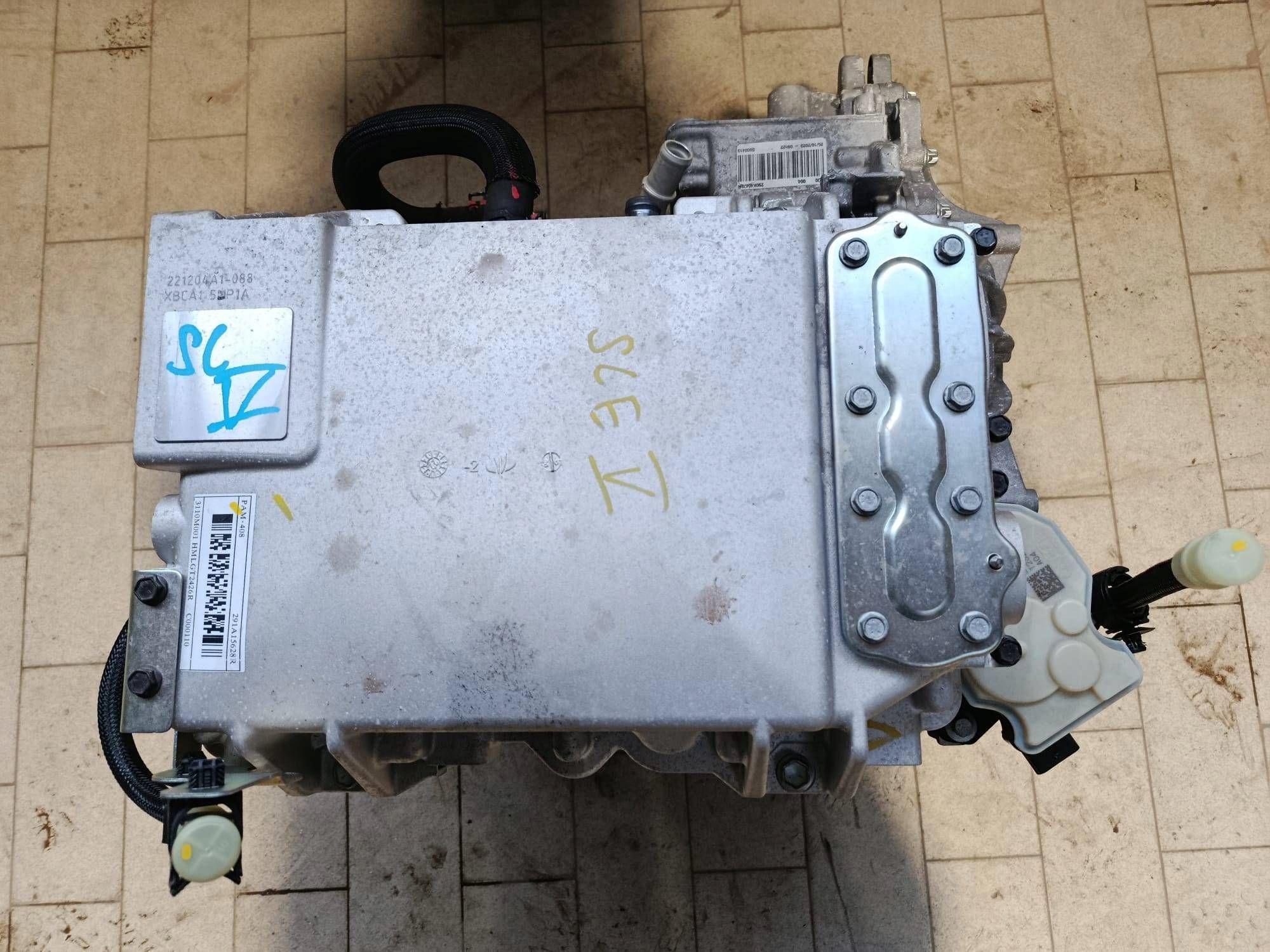engine electrical Renault Scenic E-Tech V 6AM406 290038312R as new!