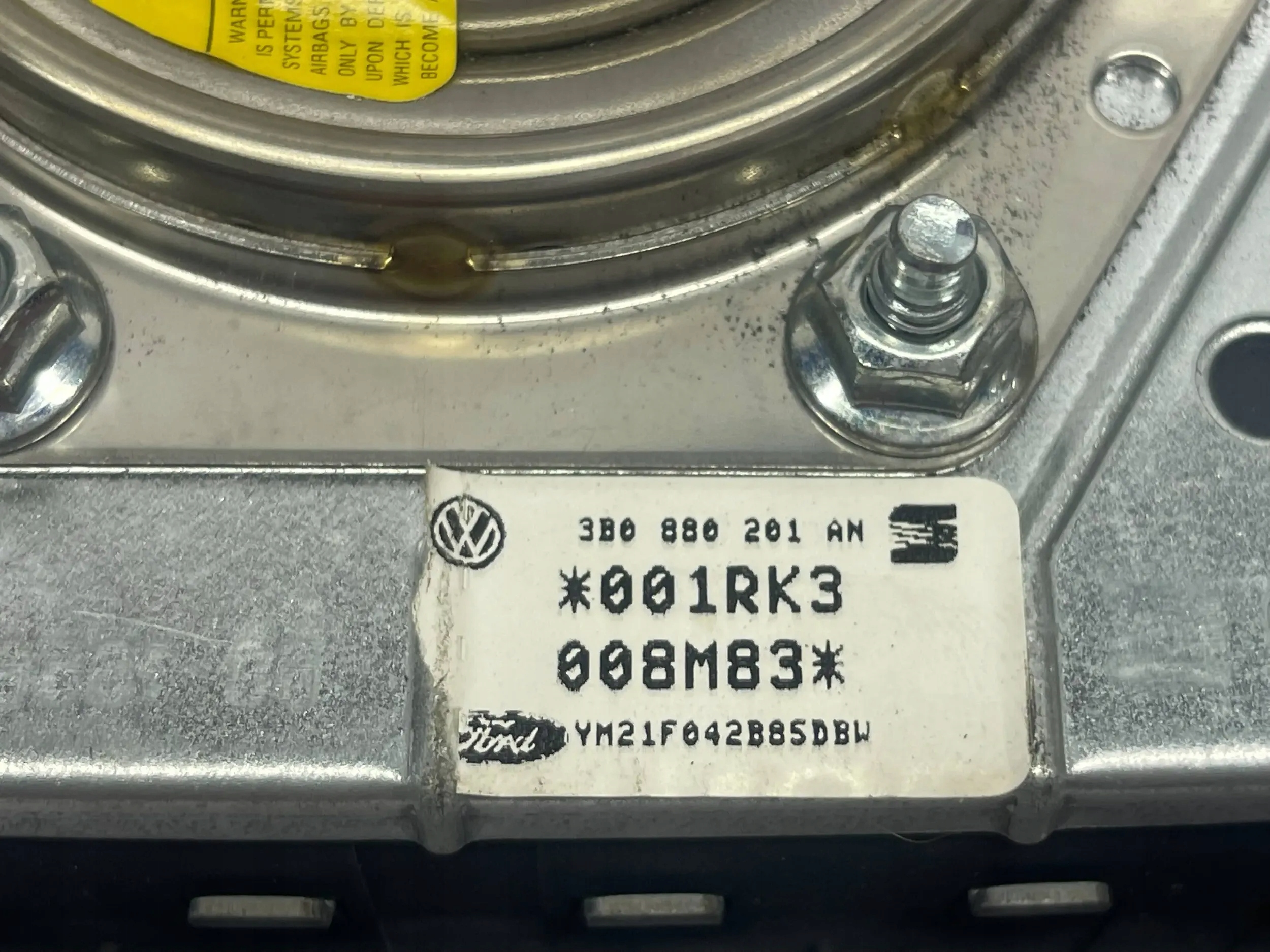 Airbag Airbag Volant VW GOLF IV 3B0880201AE