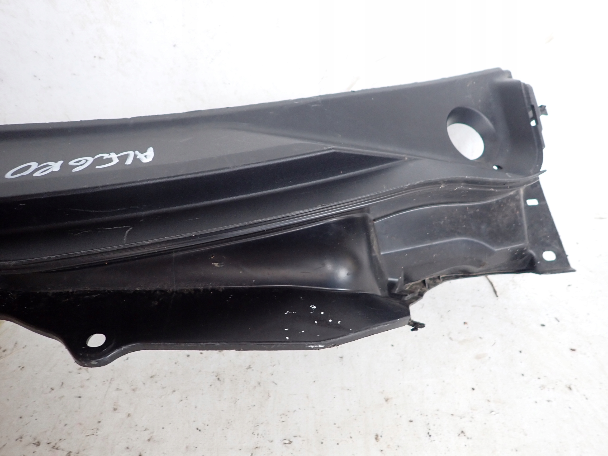 SUZUKI SWIFT MK7 10- torpedo 72331-68L1