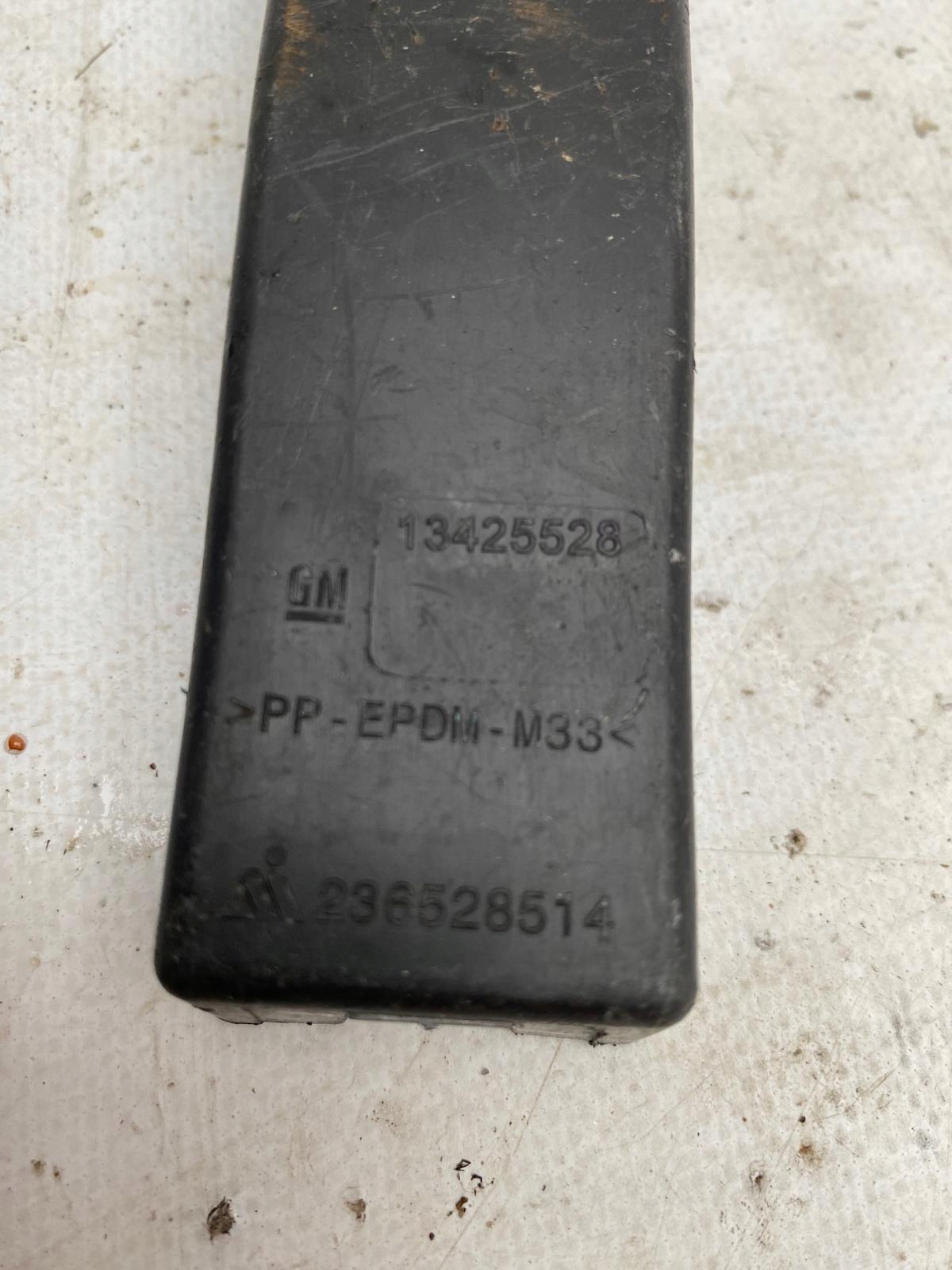 OPEL ASTRA V K 15- Support Support plaque Pare choc Droite Arrière