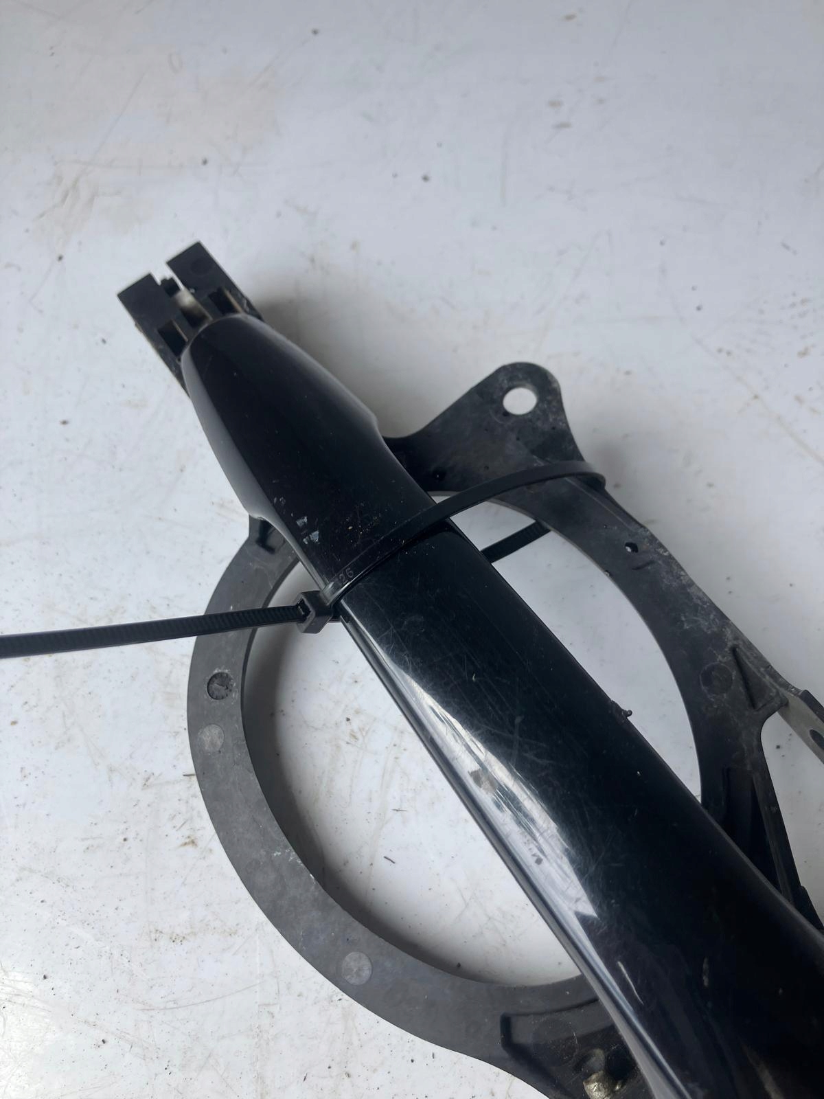 handle door left front PEUGEOT 4007 X42 black