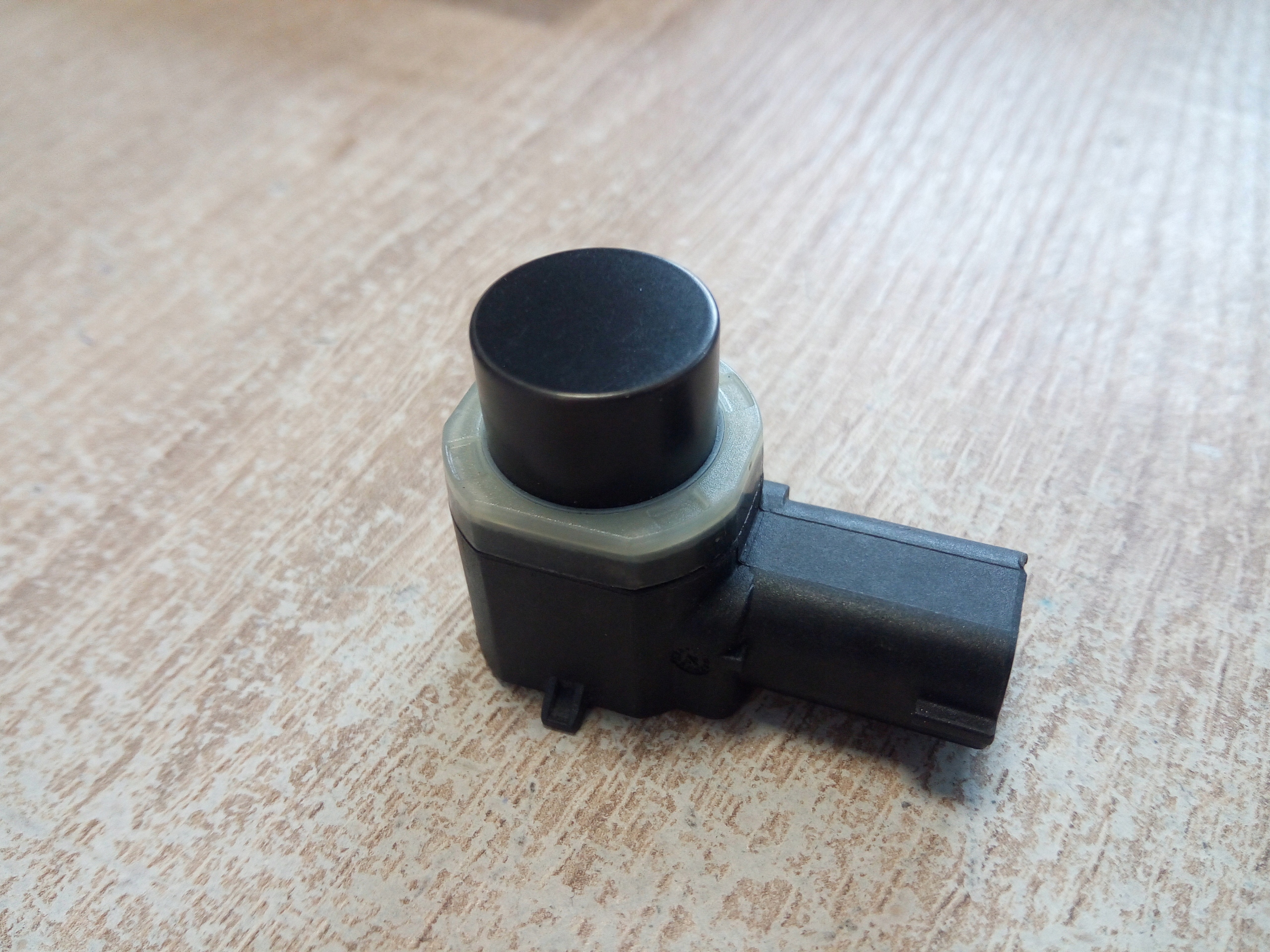 EM2T-15C868-BA EM2T-15C868-AAW - ПАРКТРОНІК KUGA MONDEO MK5 EM2T-15C868*