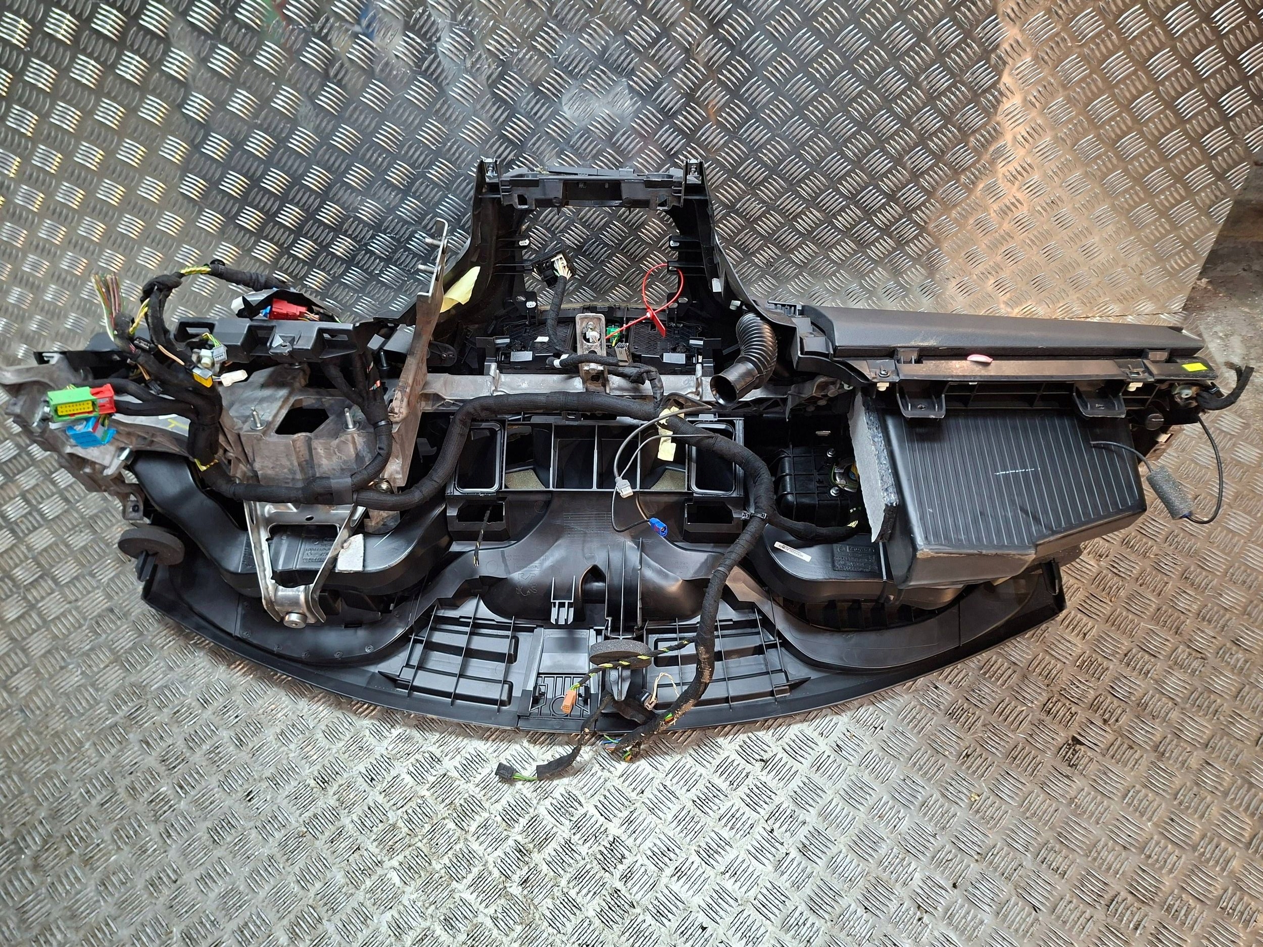 dashboard console HEAD UP PEUGEOT 508 2010