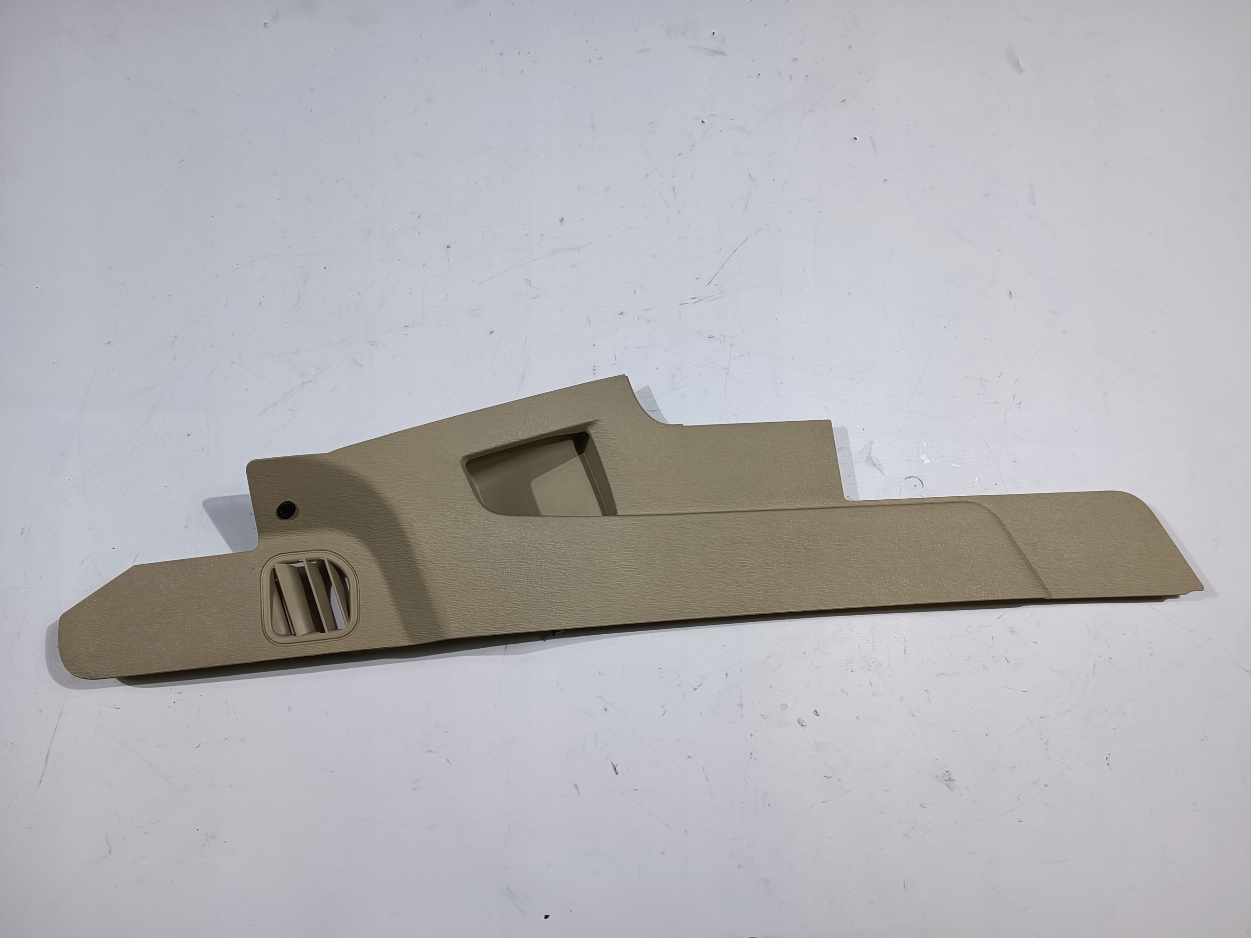 cover left tunelu srodkowego Ford Flex 2011