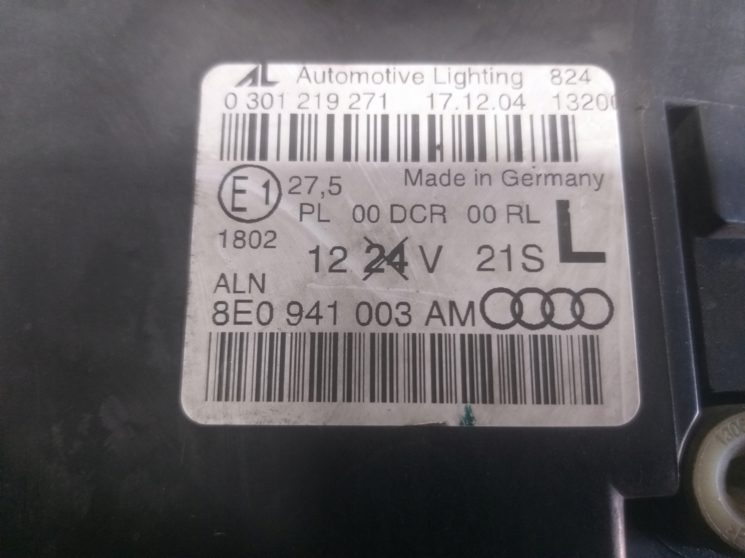 light front left AUDI A4 B7 XENON 05-08 8E0941003AM