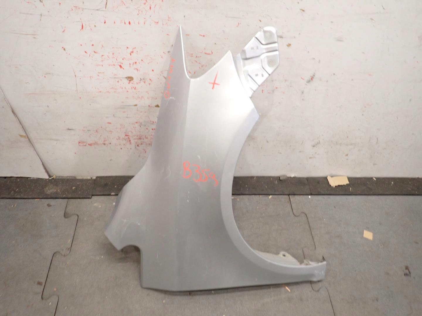 fender front front right VW GOLF V+ VI+ plus 2005- 5M