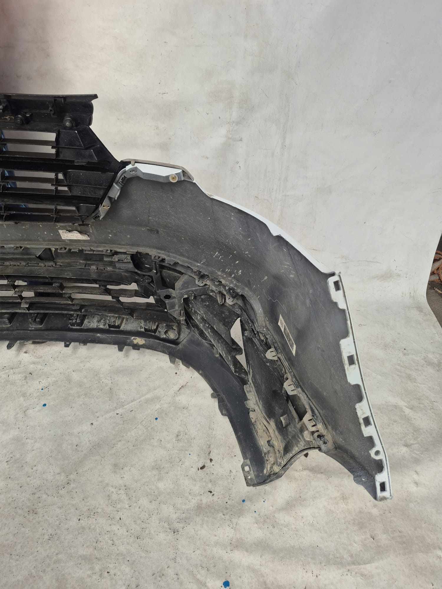 RENAULT TRAFIC IV 21- bumper front front 620226941R