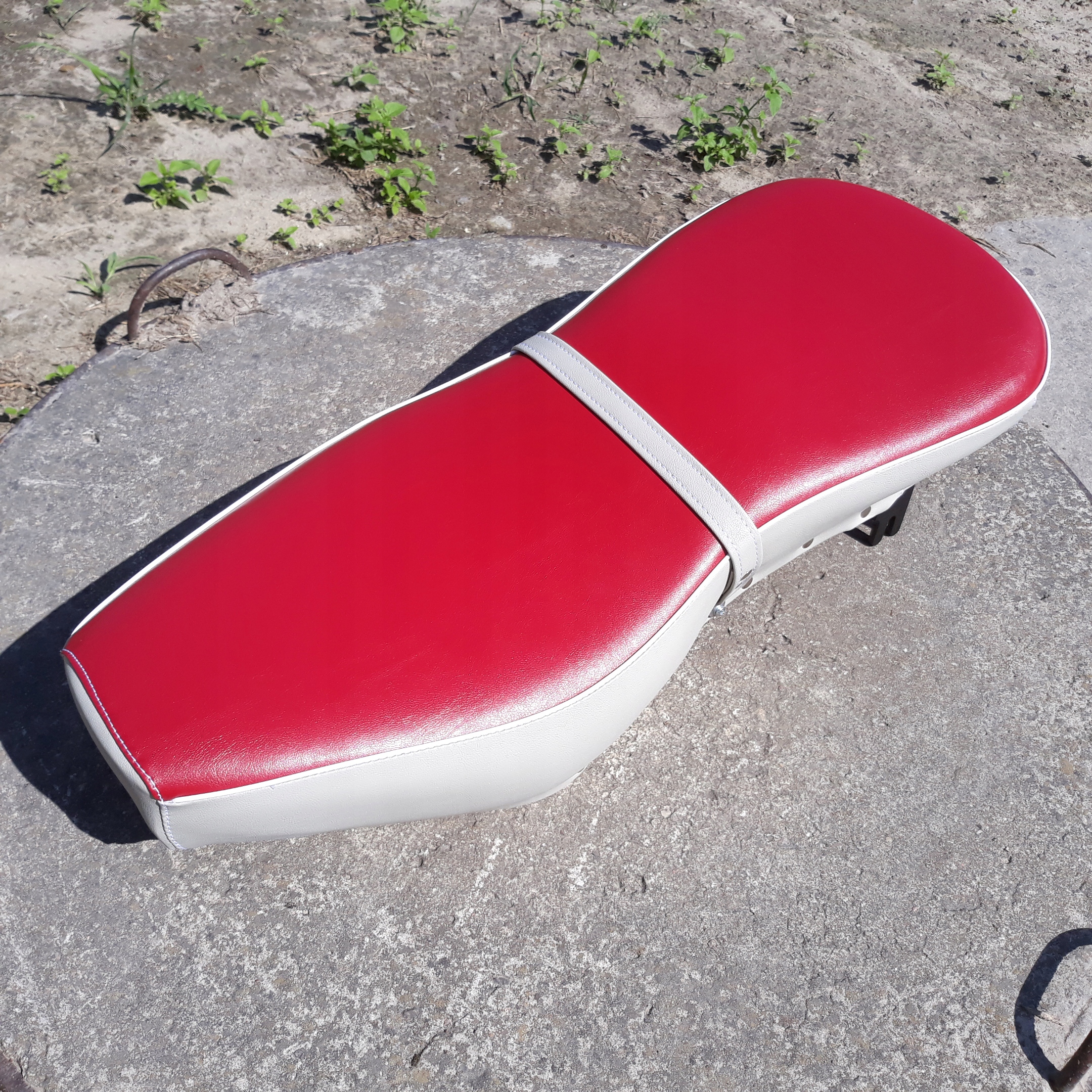 Simson Sport Awo sedadlo sedlo pohovka