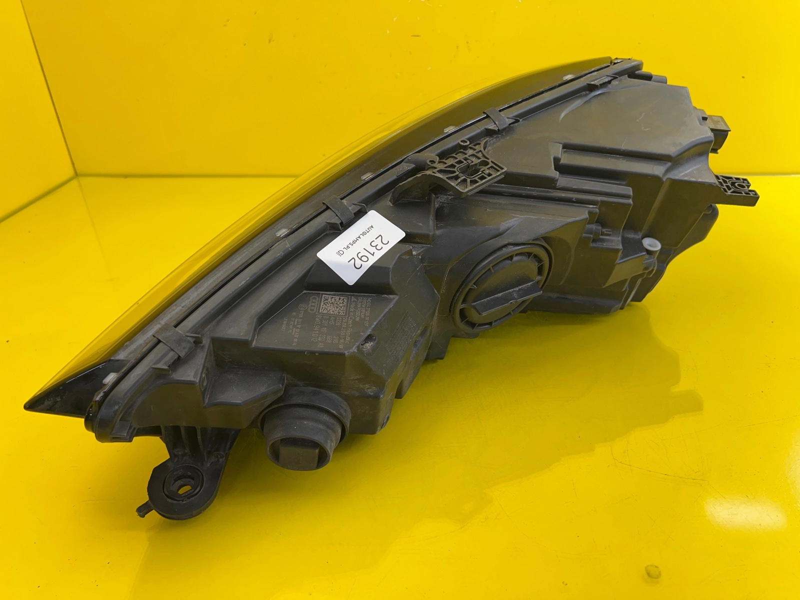 light right Audi A4 B9 Lift Full Led 8W0941012
