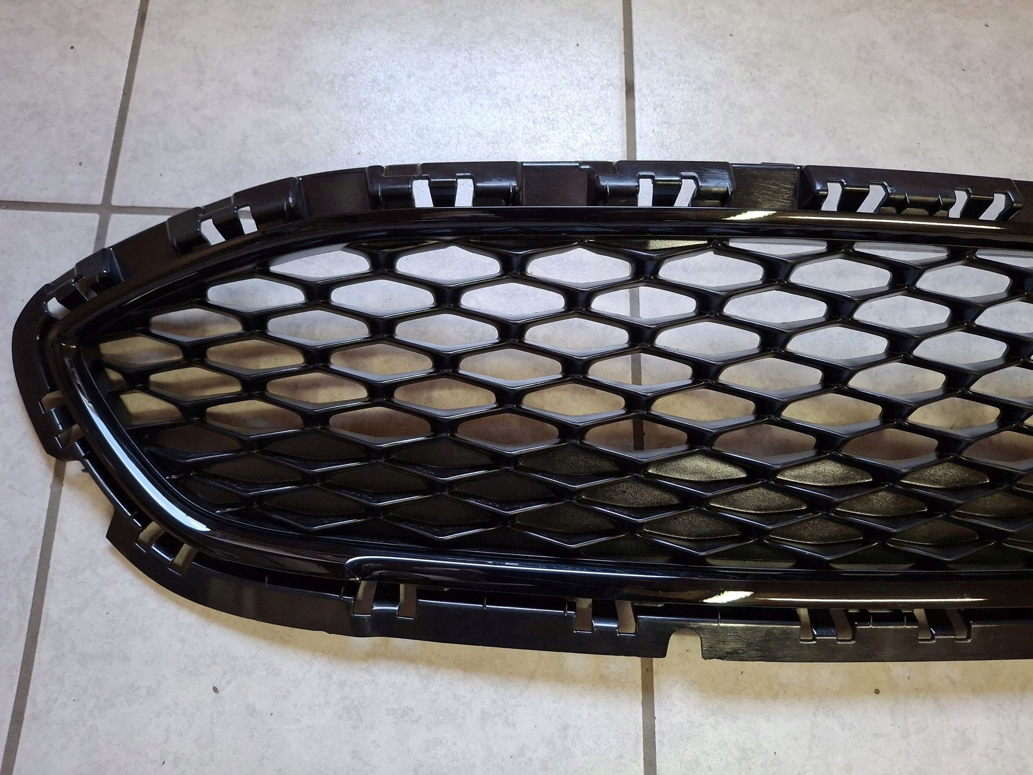 Grille FORD FIESTA MK8 Noir ACTIVE 2017R->