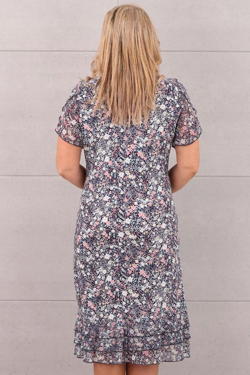 WIZYTOWA SUKIENKA Z FALBANKĄ DUŻE ROZMIARY POLSKI PRODUCENT MIDI ZWIEWNA Marka FEMIMODA