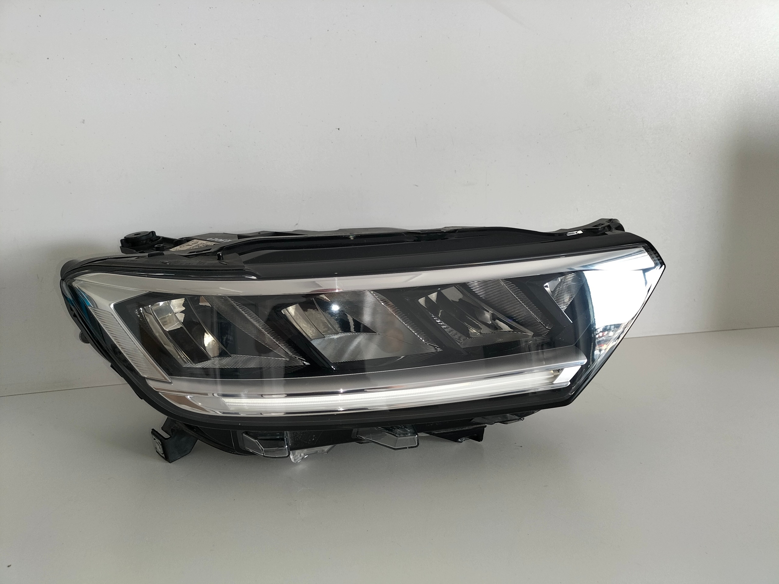 light front reflektor right VW T-ROC TROC LIFT 22- FULL LED