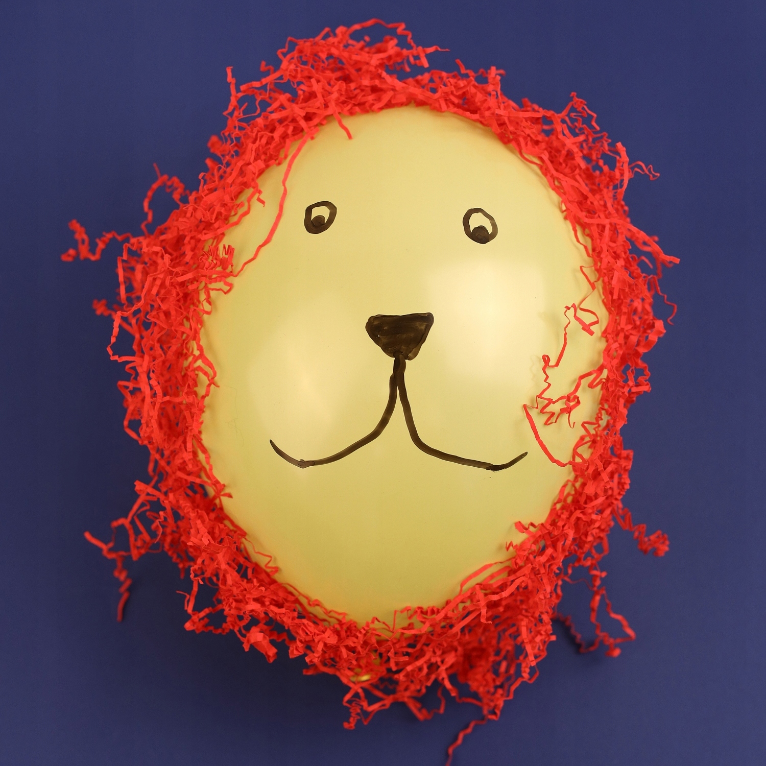 Wypełniacz do paczek papier cięty 1kg czerwony do pakowania prezentów EAN (GTIN) 5060530133864