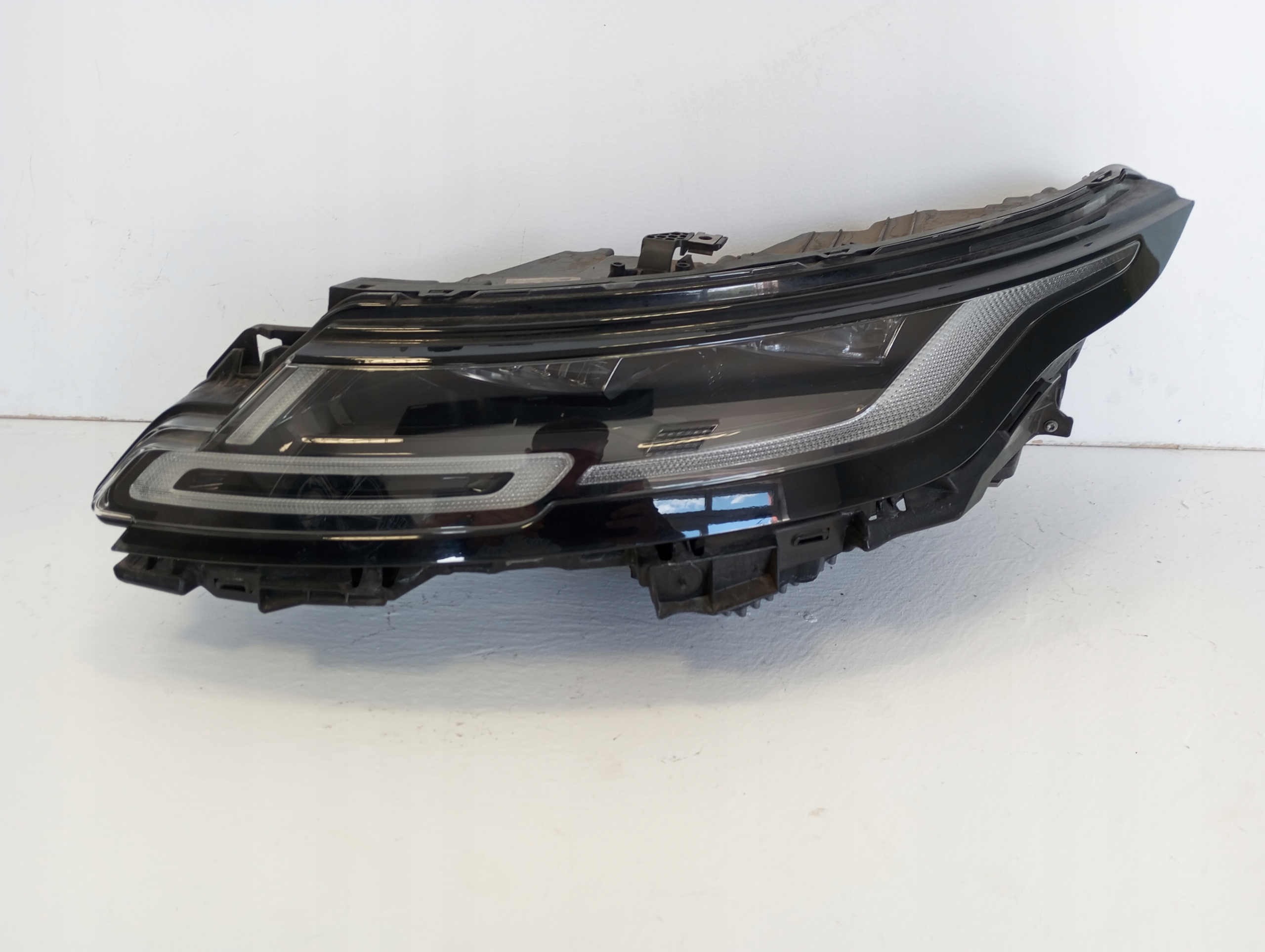 far FULL LED RANGE ROVER EVOQUE II K8D2-13W030-EE