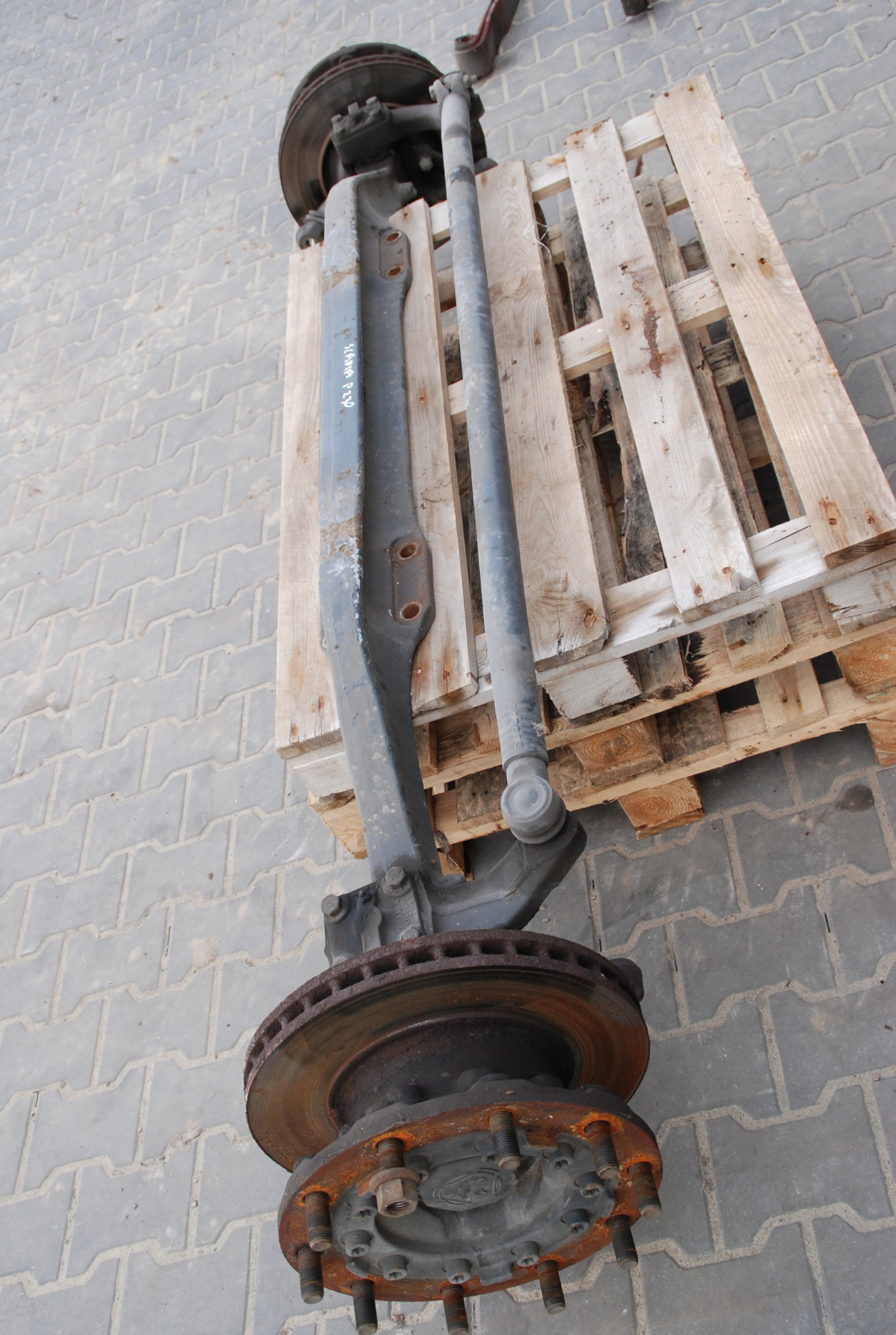 BELKA PRZEDNIA ZAWIESZENIA SCANIA R P 11R Producent części Scania OE