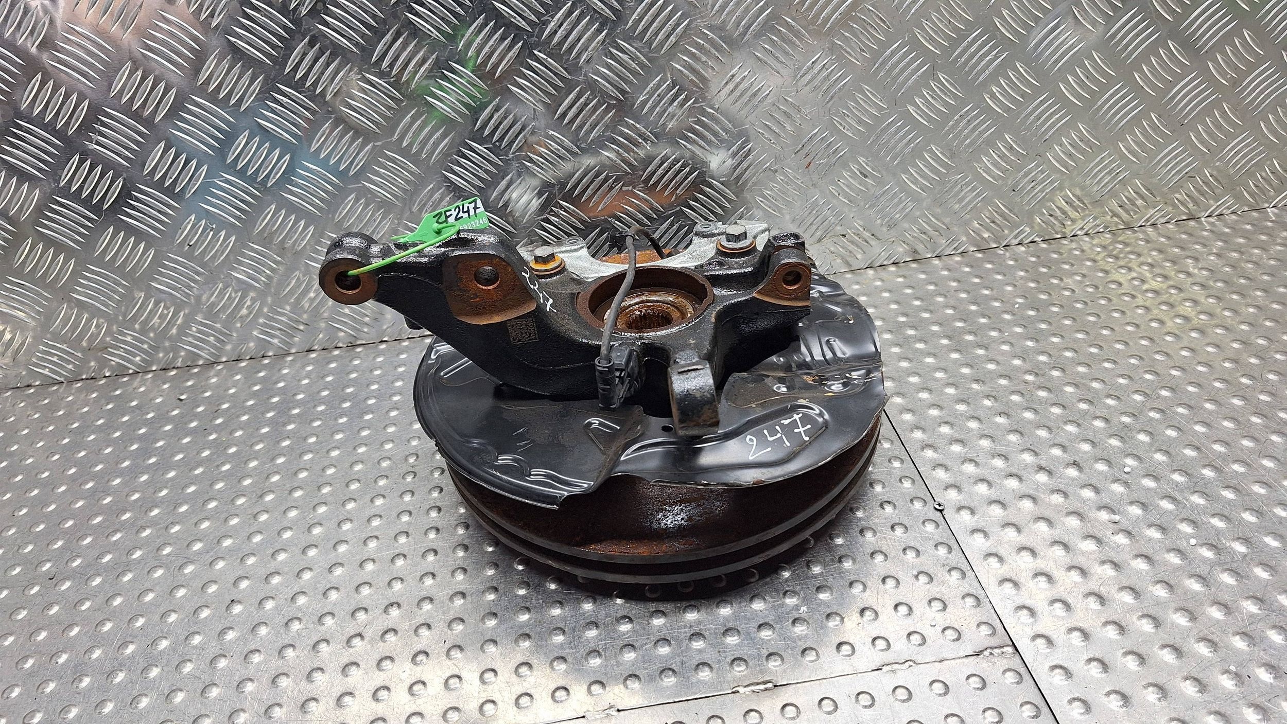 swing left front LX6C-3K171-A1A FORD KUGA MK3 2.5 HYBRYDA