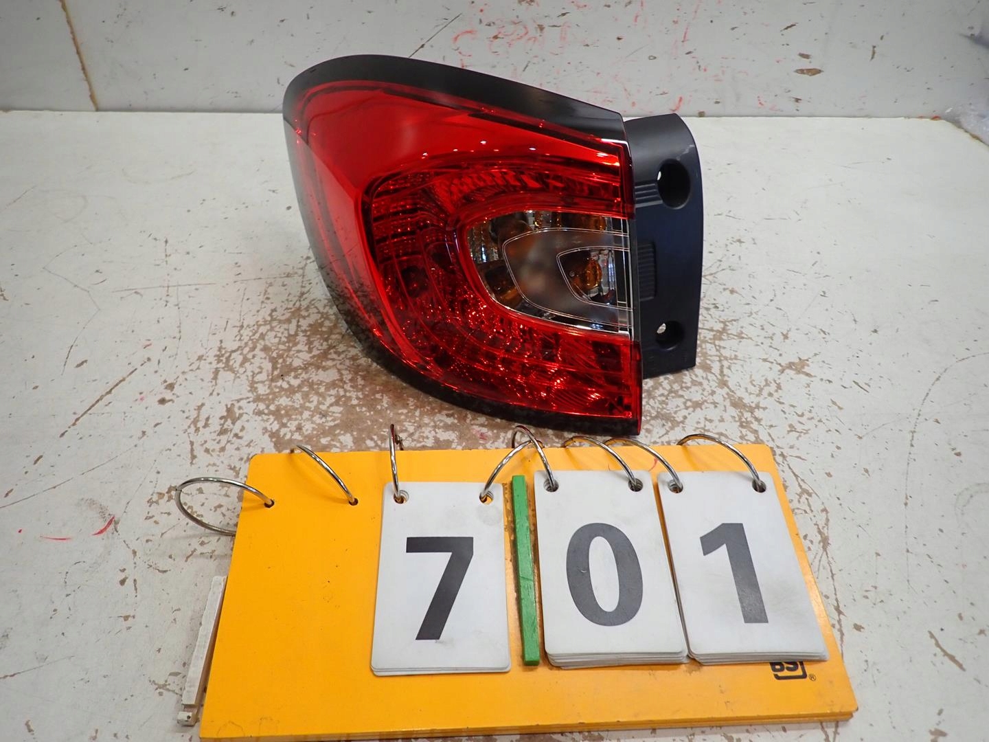 light rear part rear left RENAULT CAPTUR 2013- 265557367