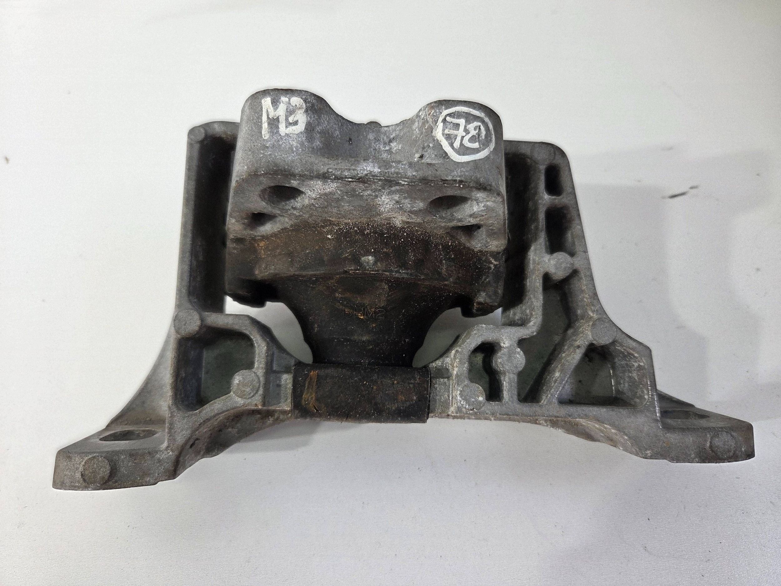 Mazda 3 BL 2009-2014 engine mount BBM2 (78)